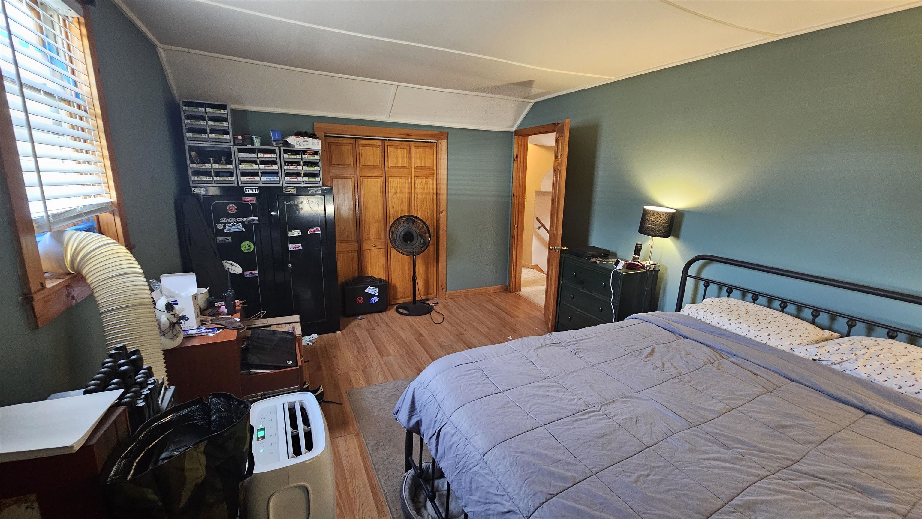 main property photo 11