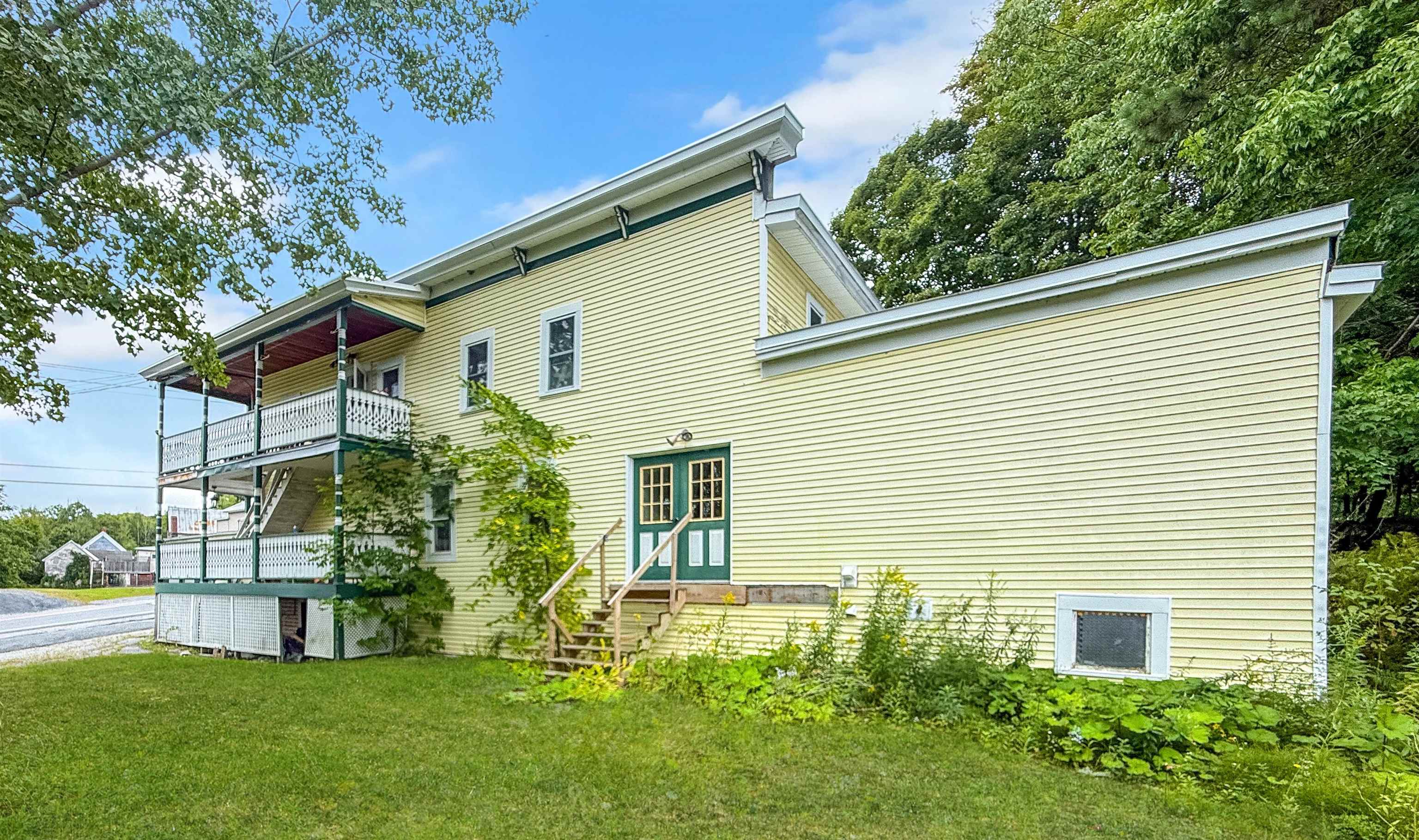 main property photo 14
