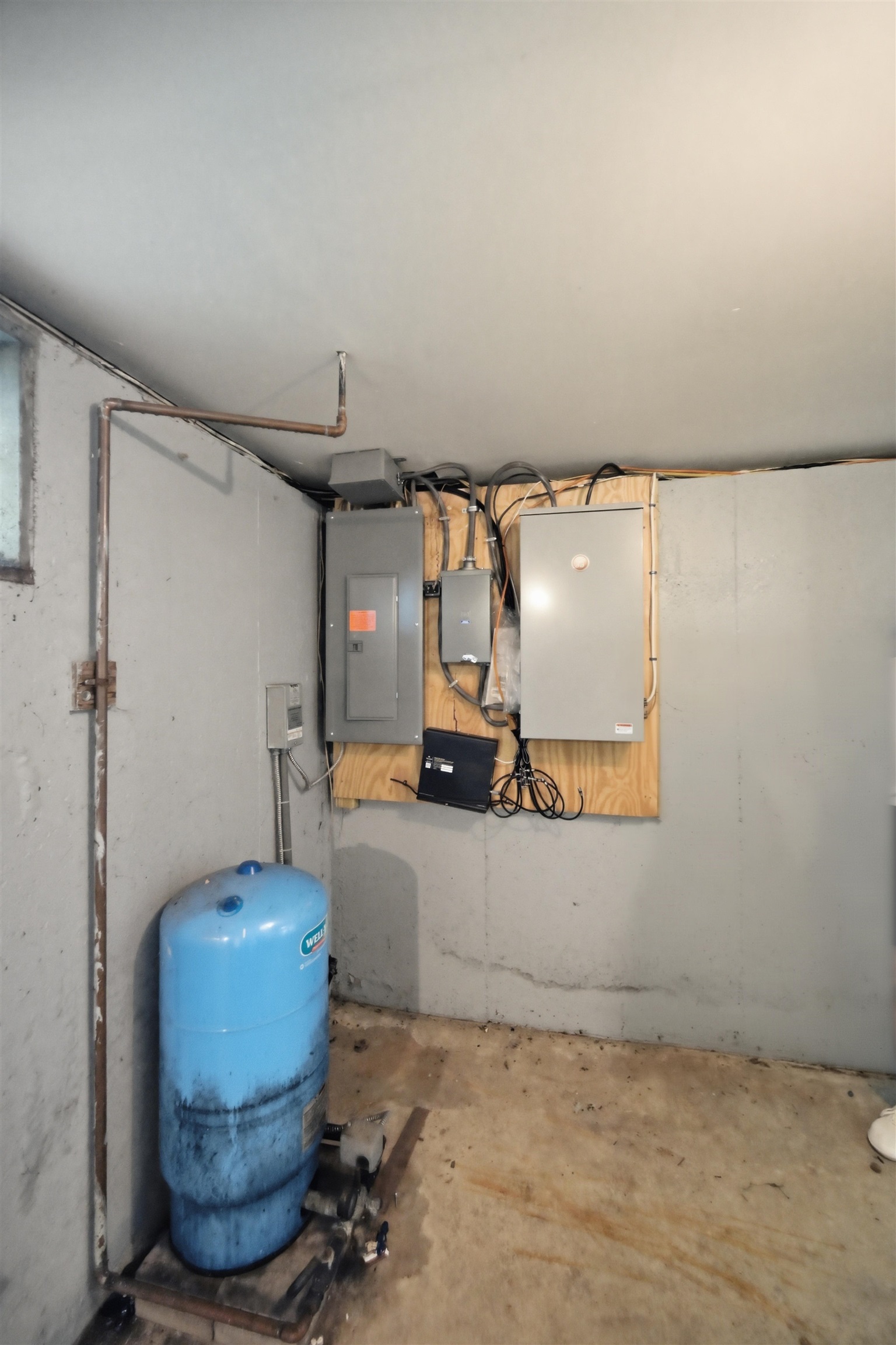 main property photo 29