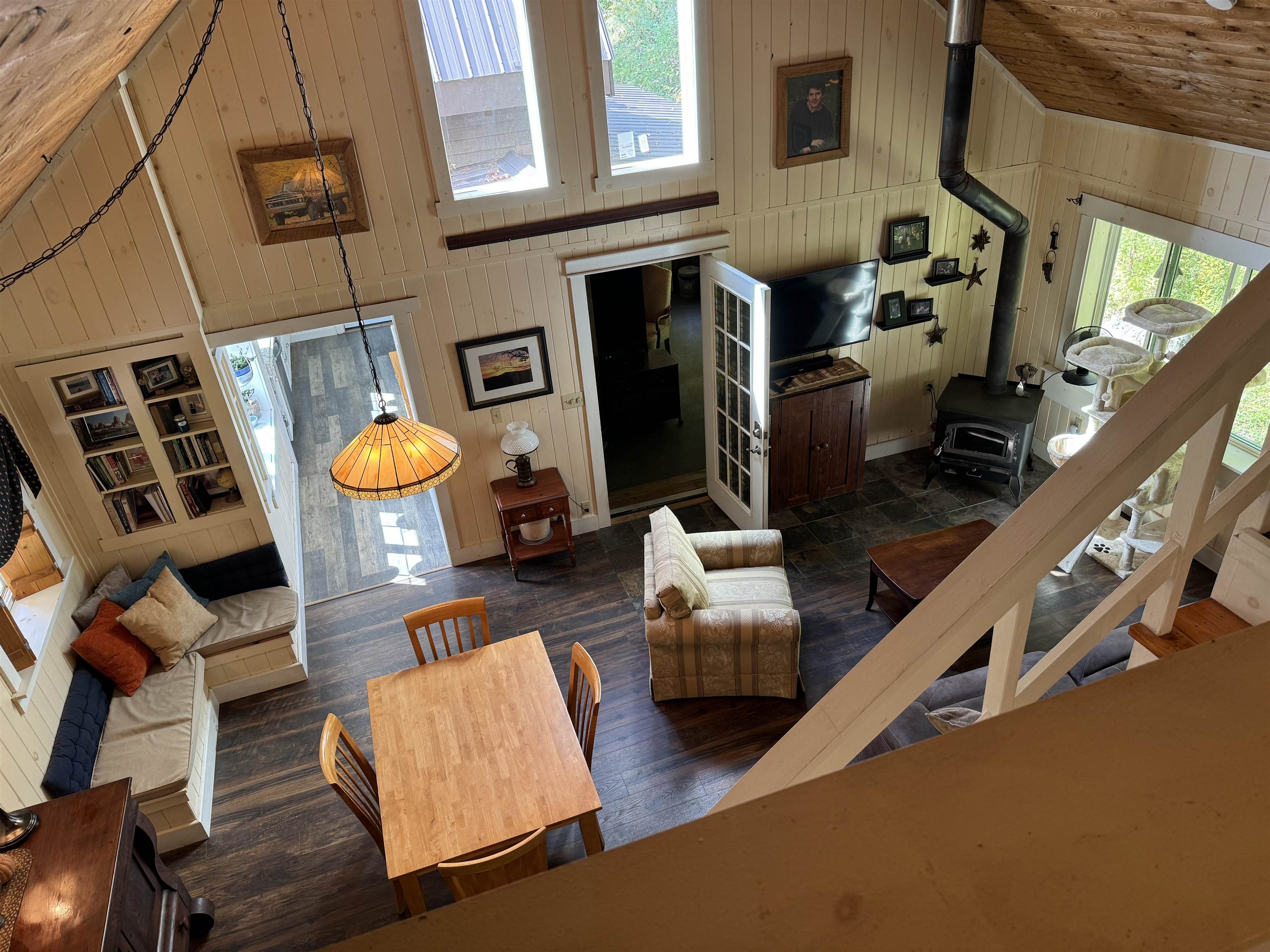 main property photo 22