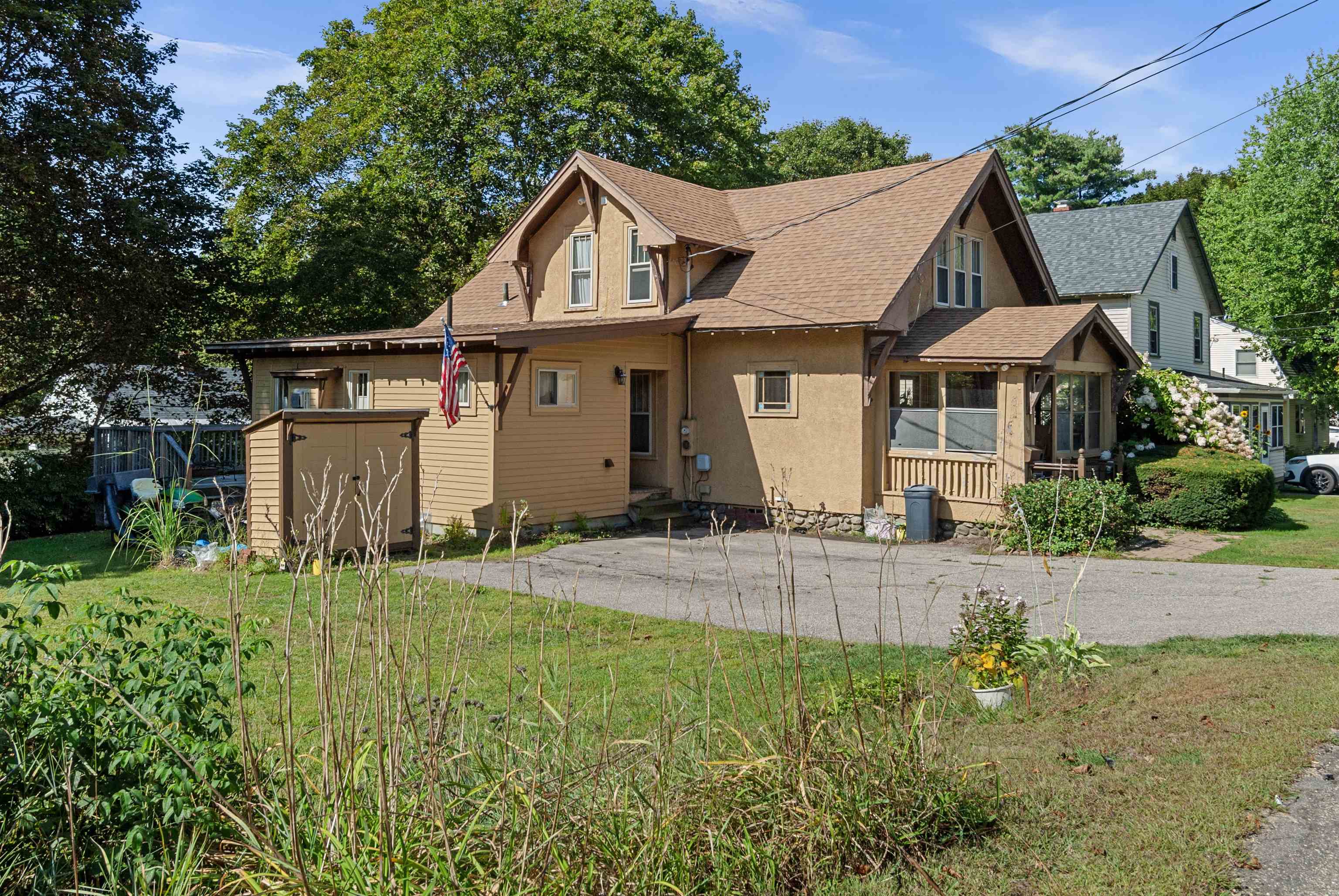 main property photo 1