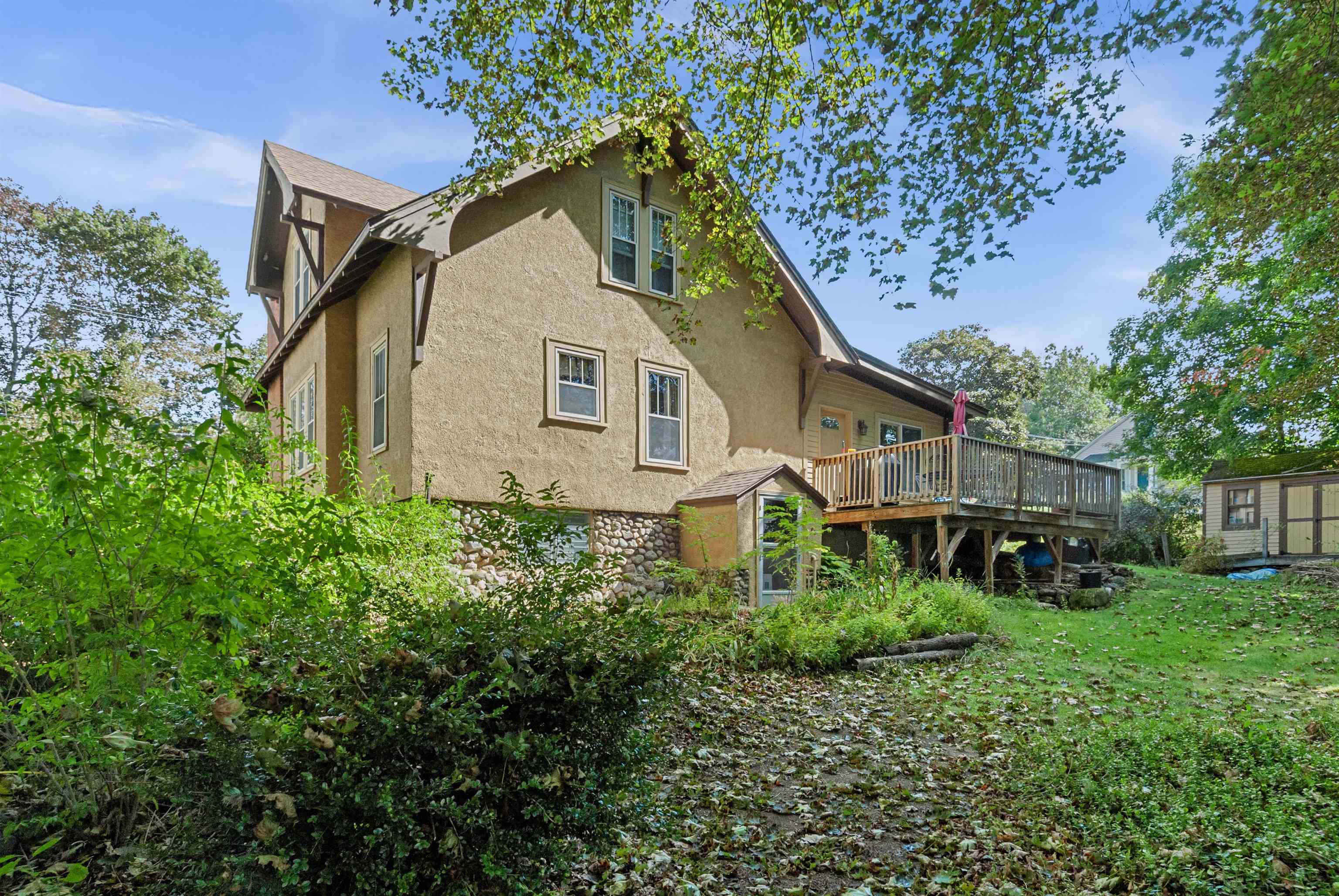 main property photo 10