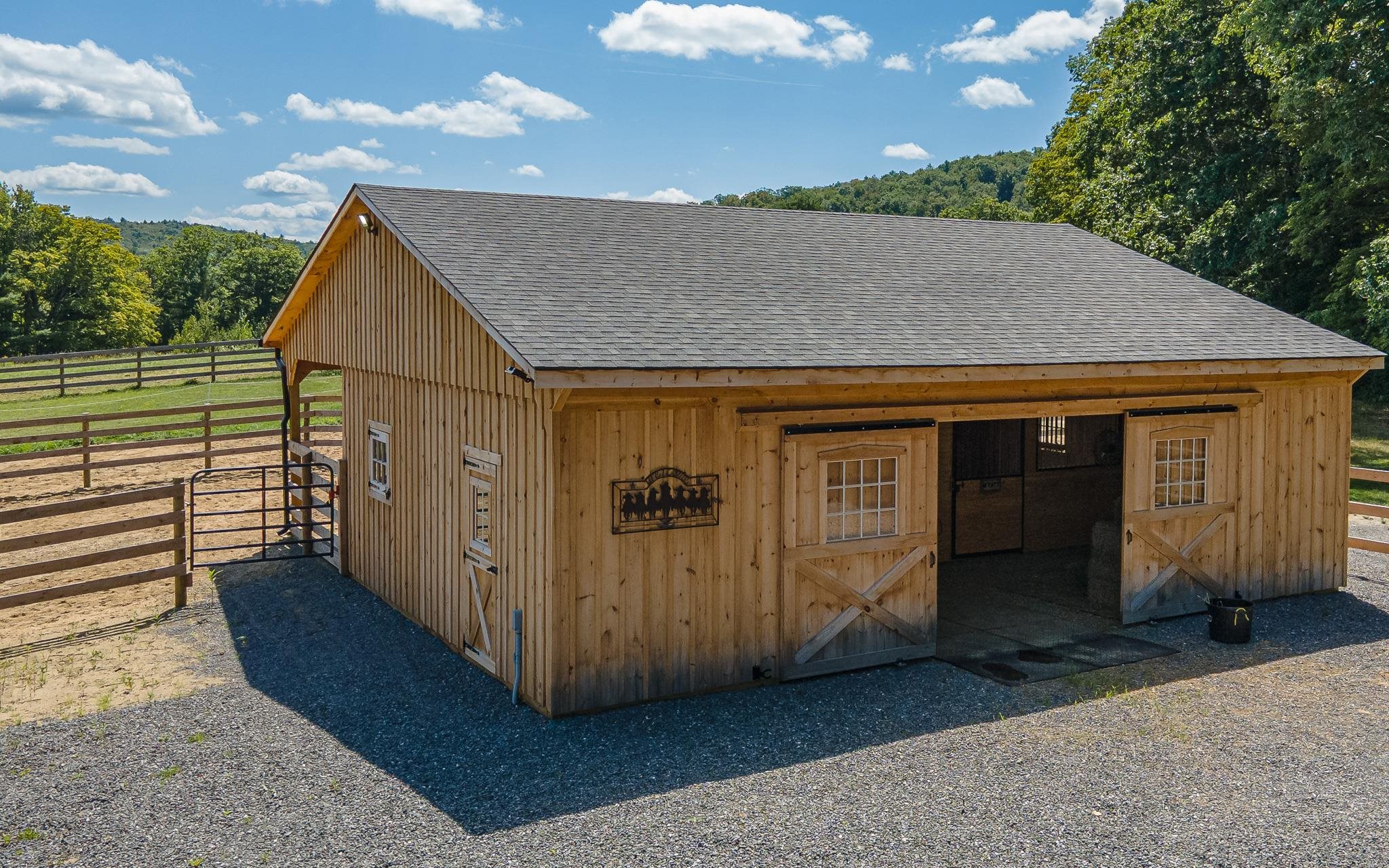 main property photo 35