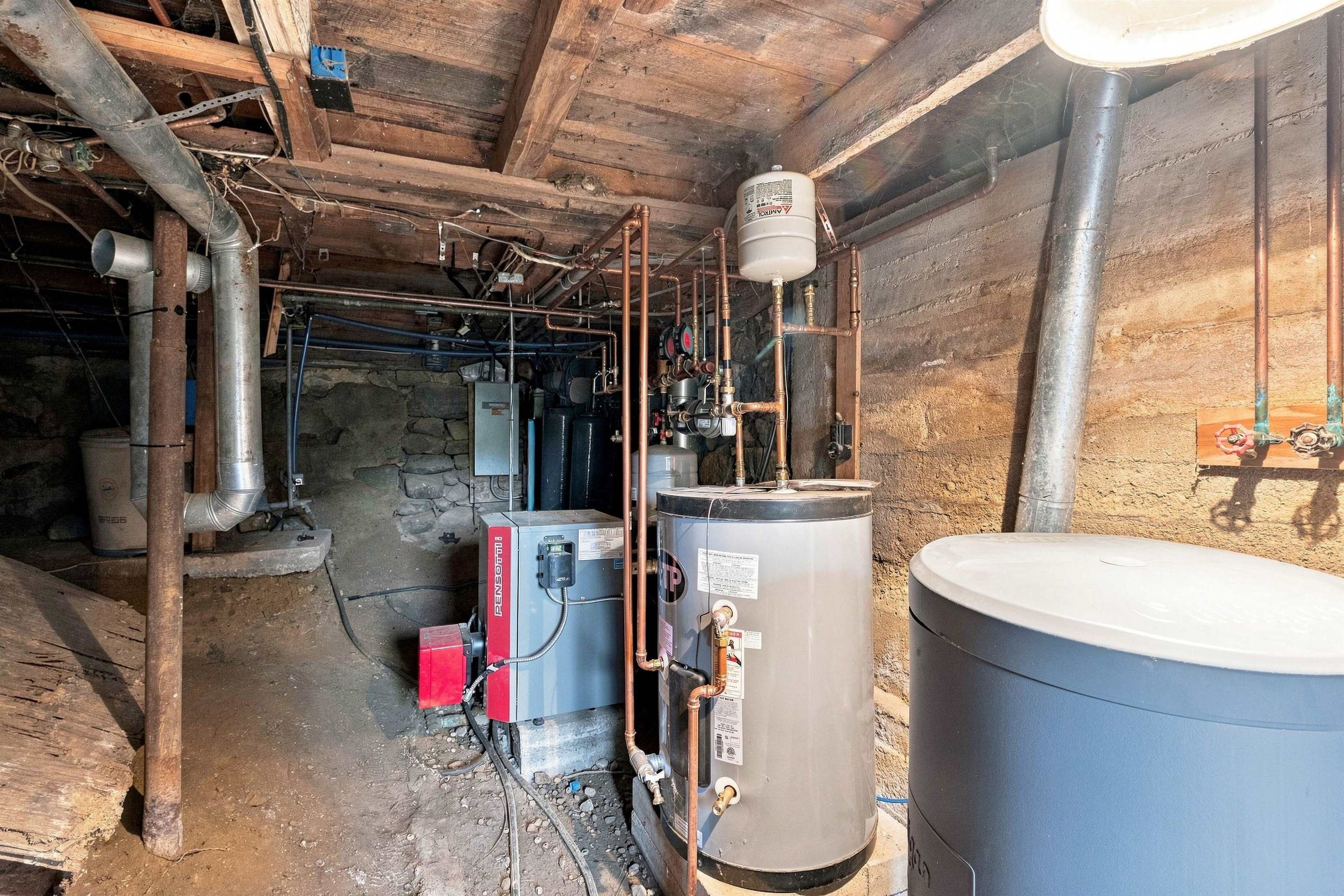 main property photo 59