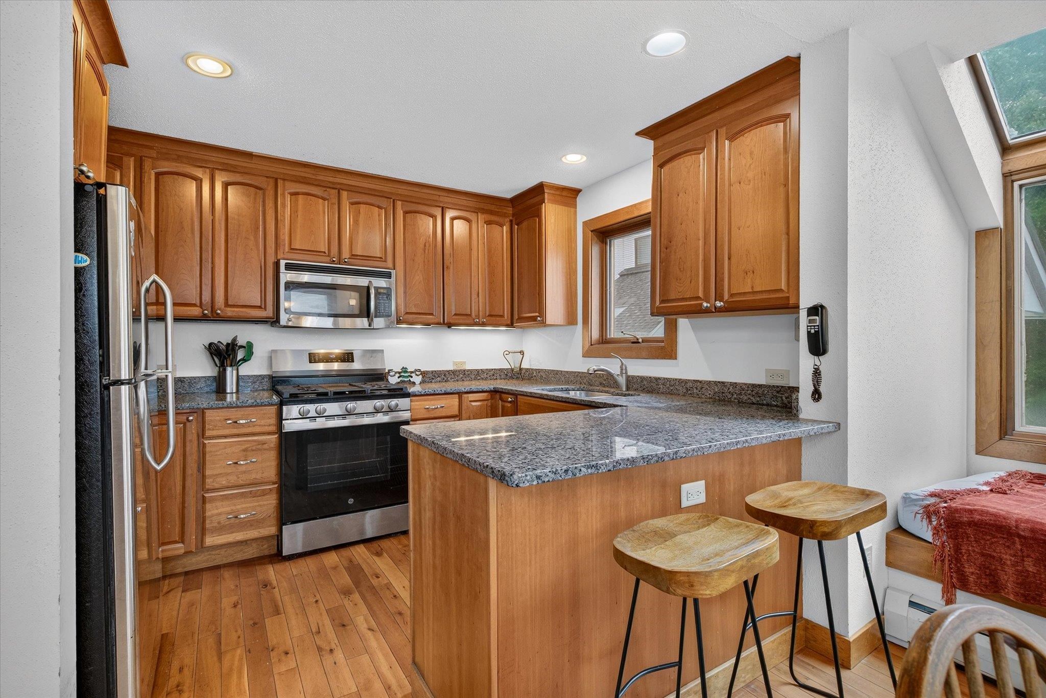 main property photo 17