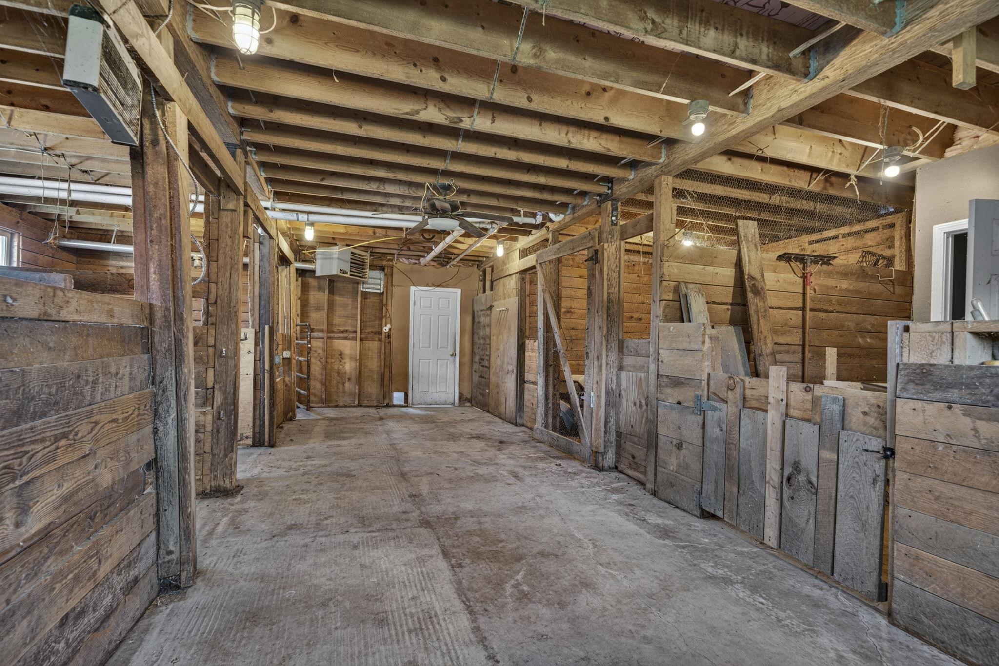 main property photo 51