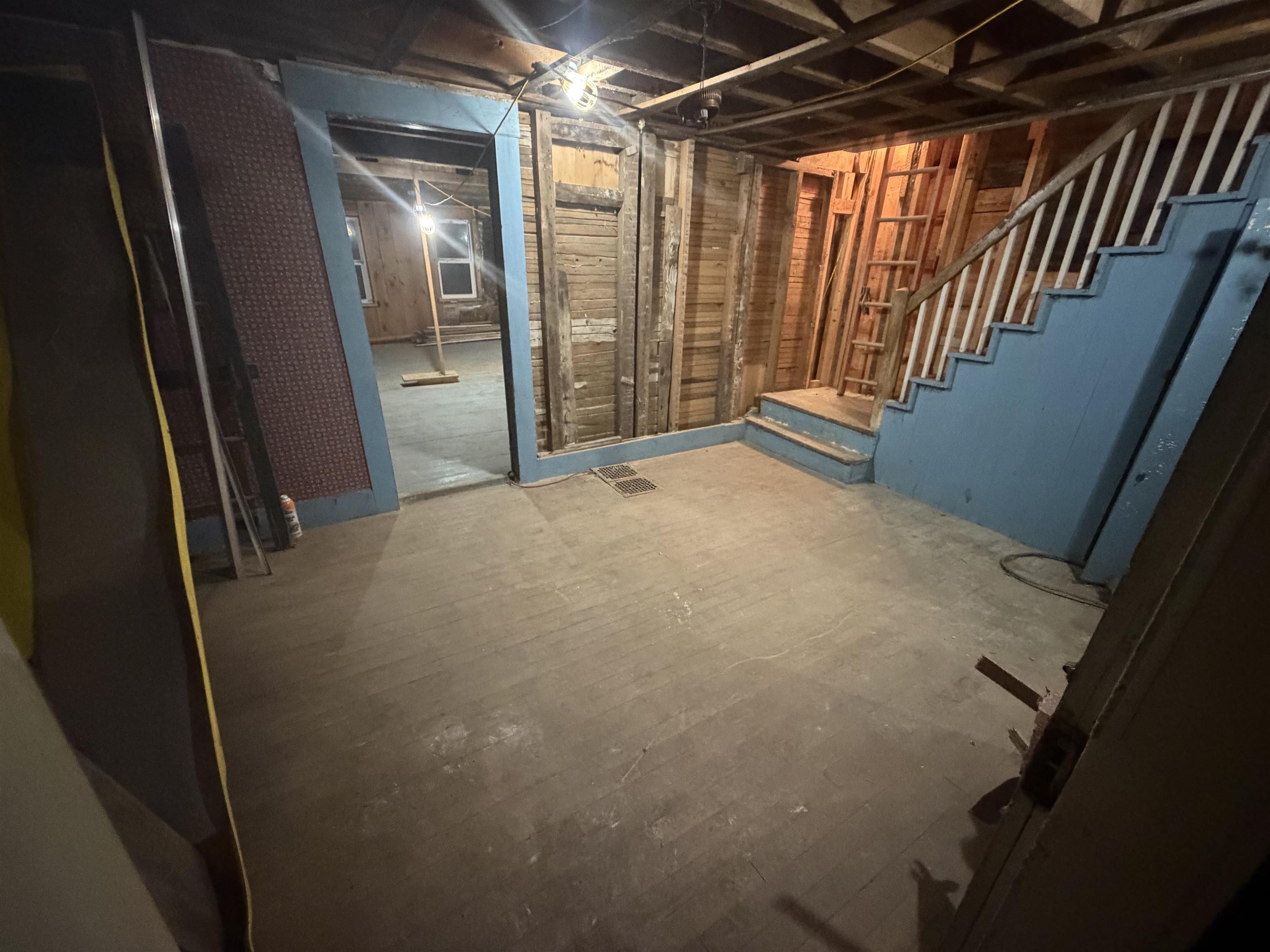 main property photo 5