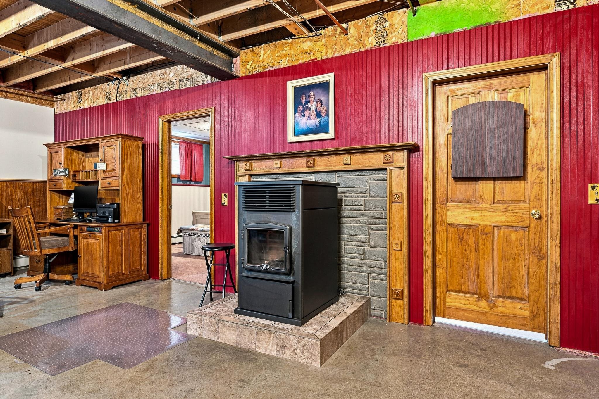 main property photo 39