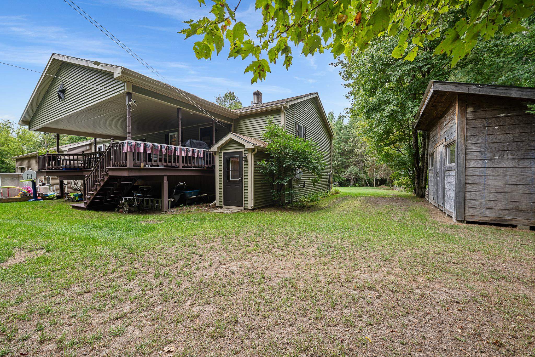 main property photo 54