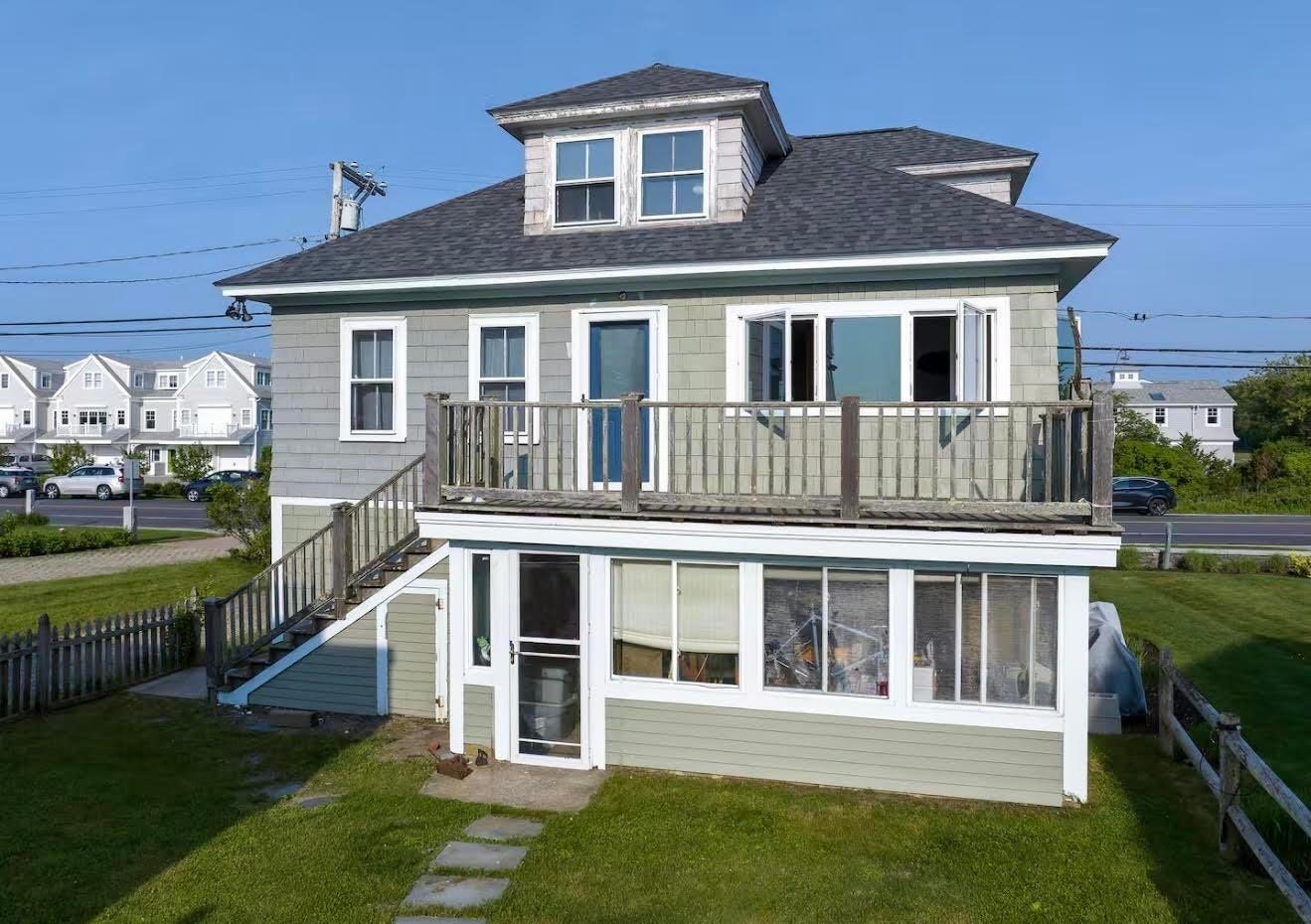 main property photo 14