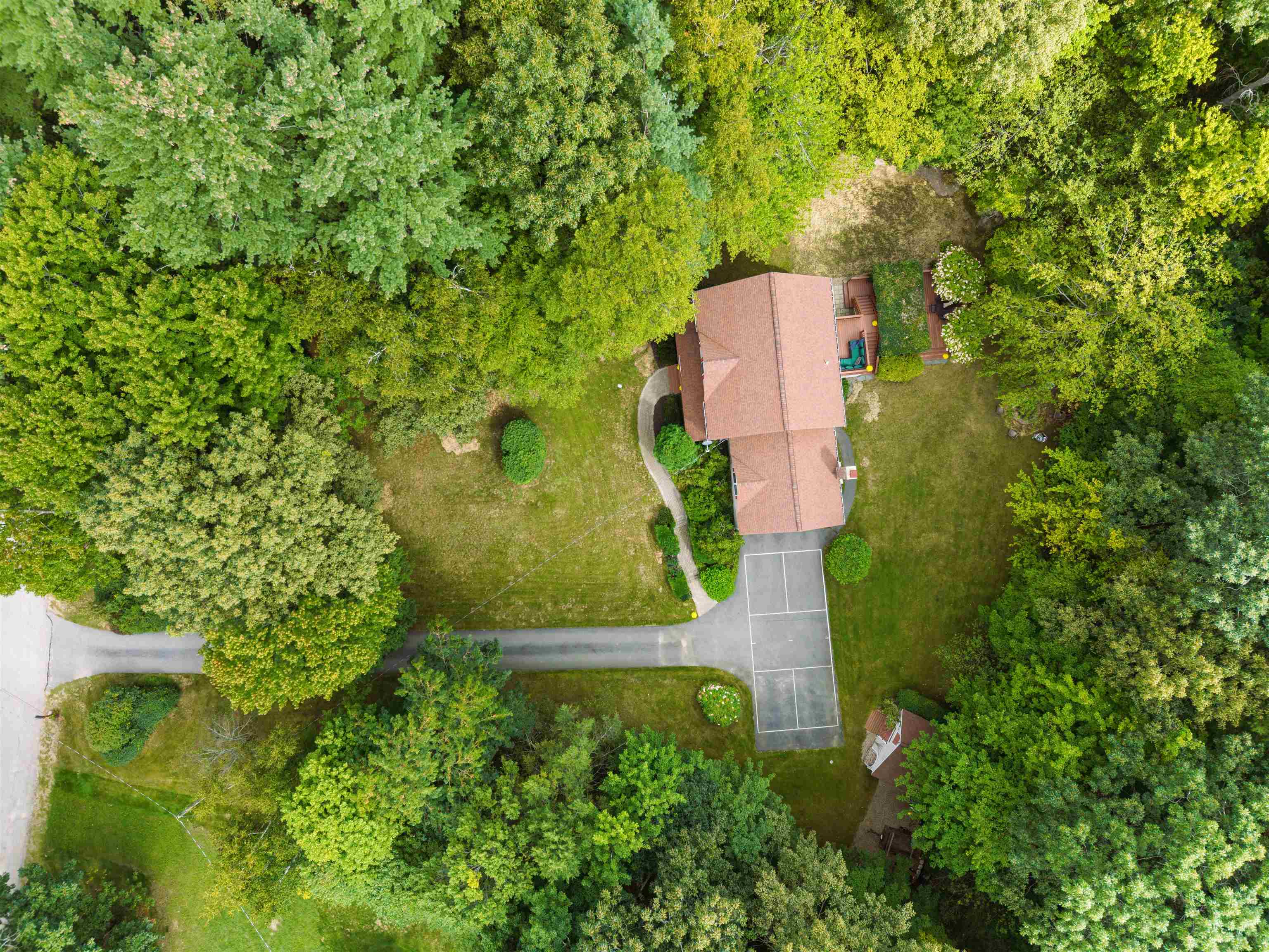 main property photo 48