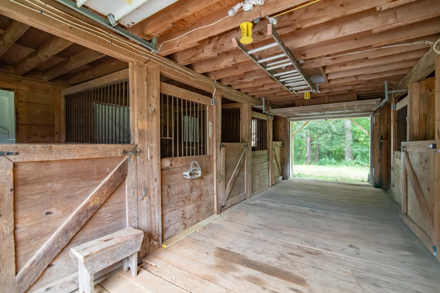 main property photo 41