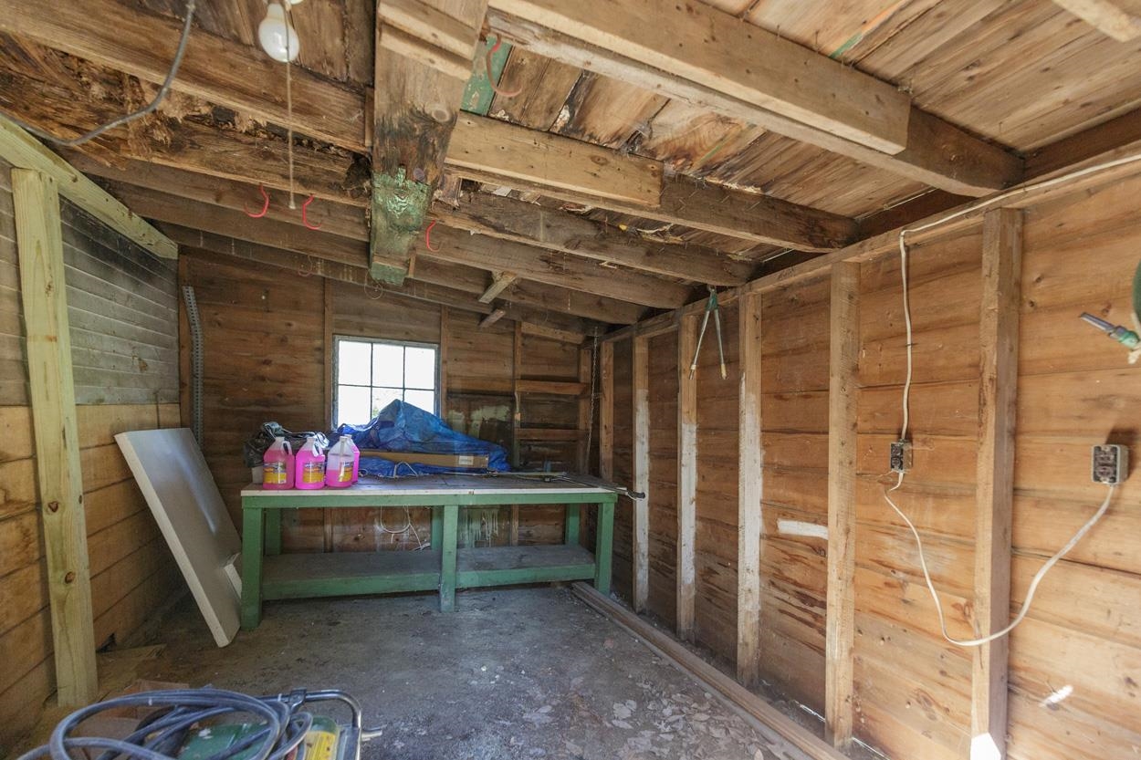 main property photo 54