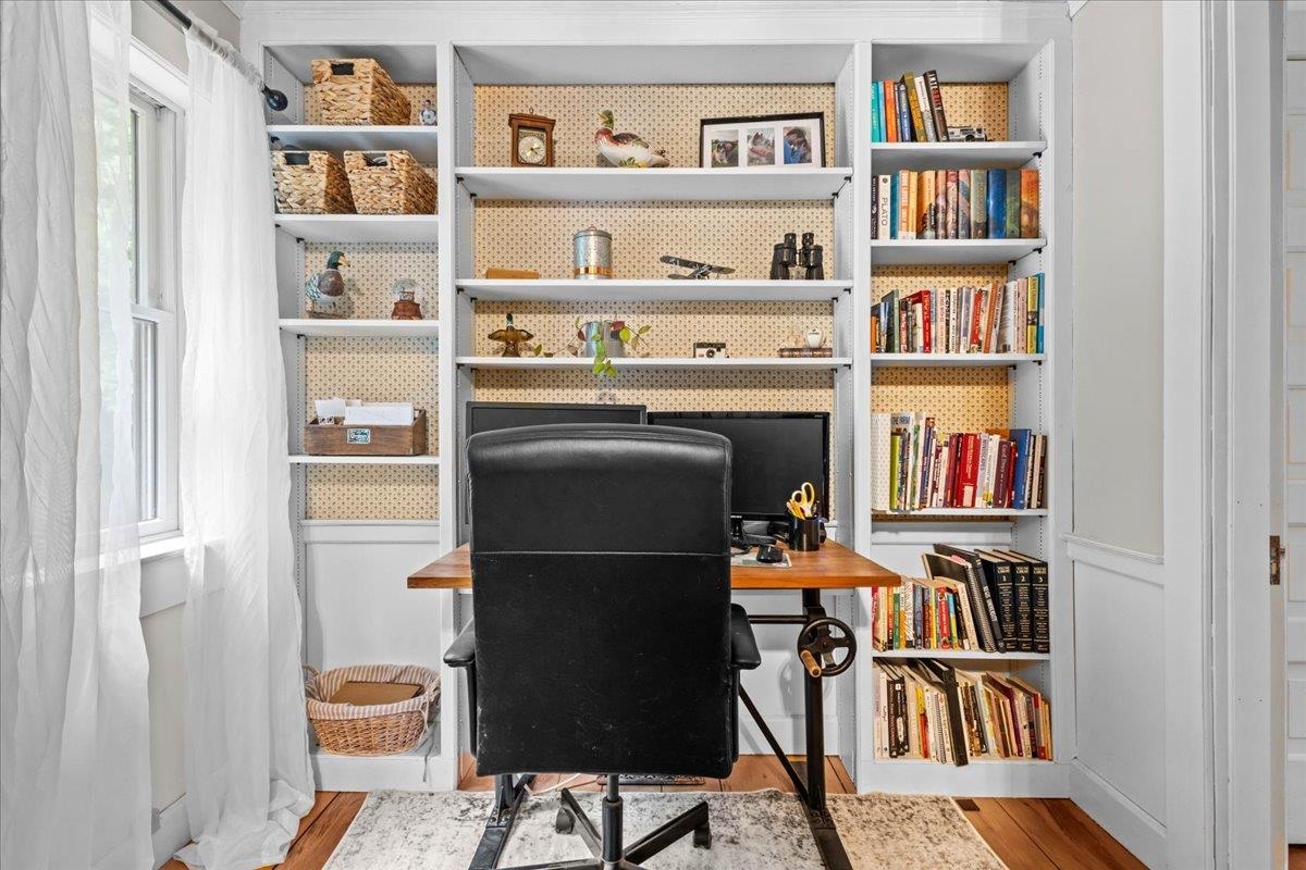 main property photo 18