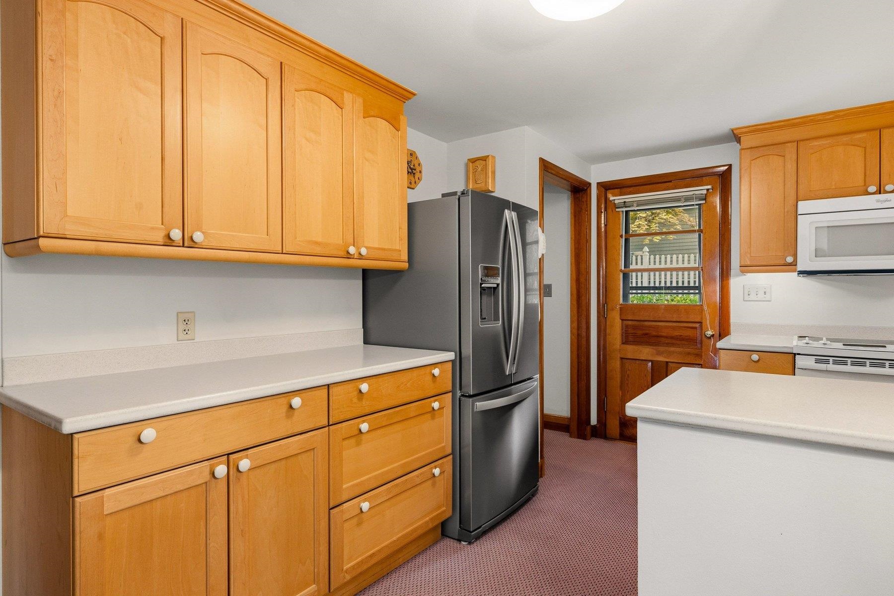 main property photo 5