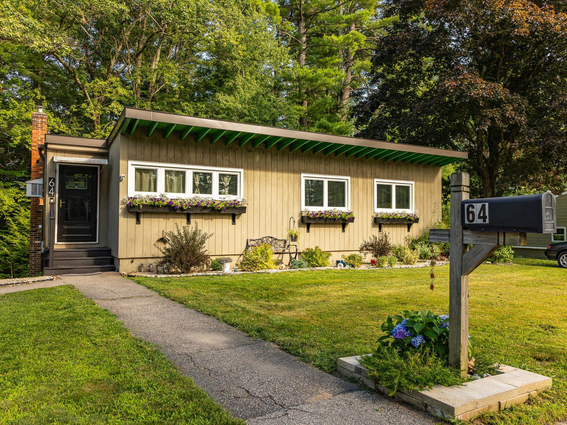 main property photo 50