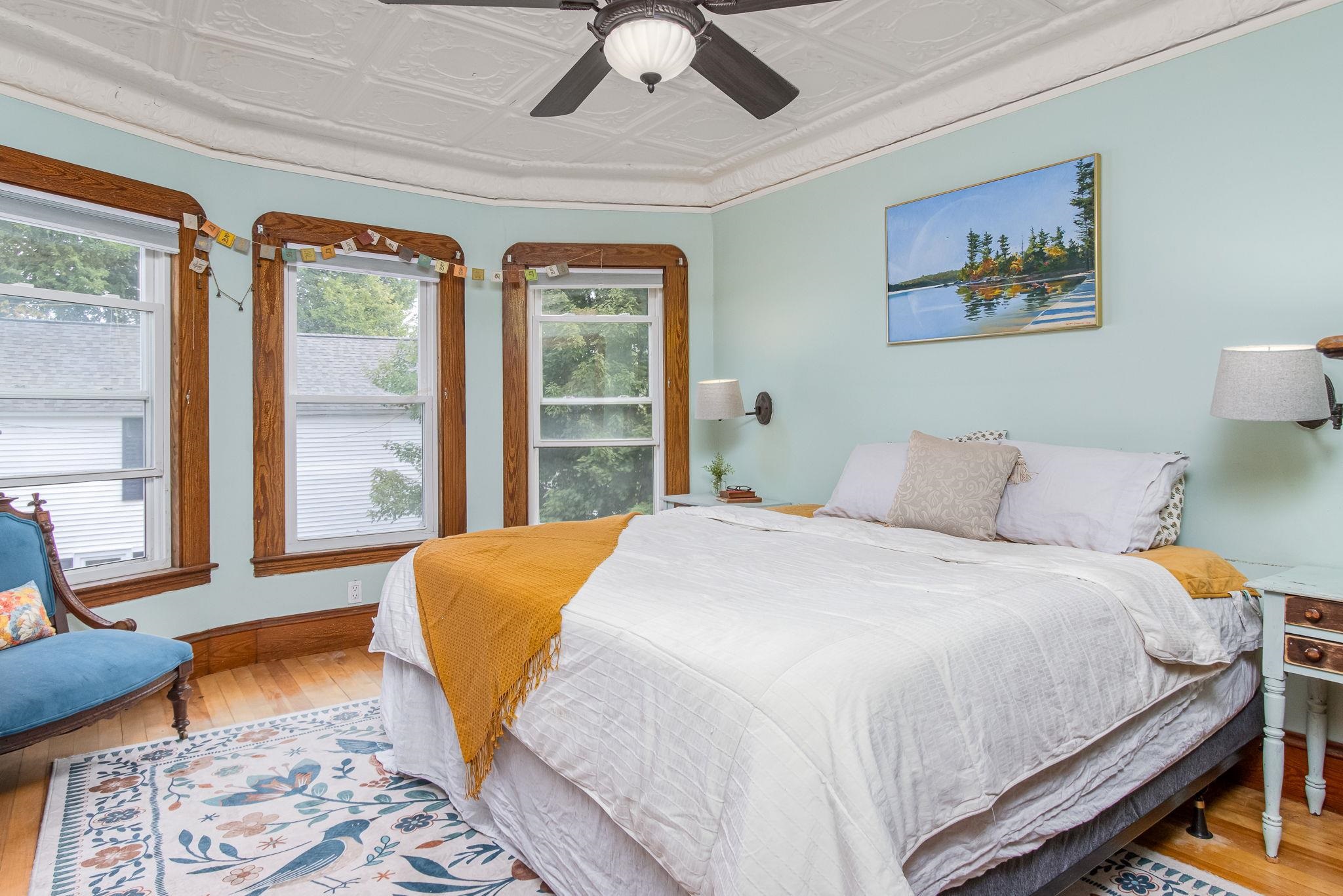 main property photo 37