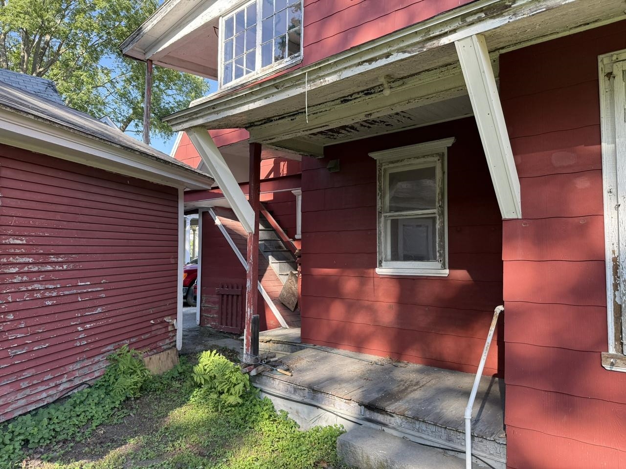 main property photo 45