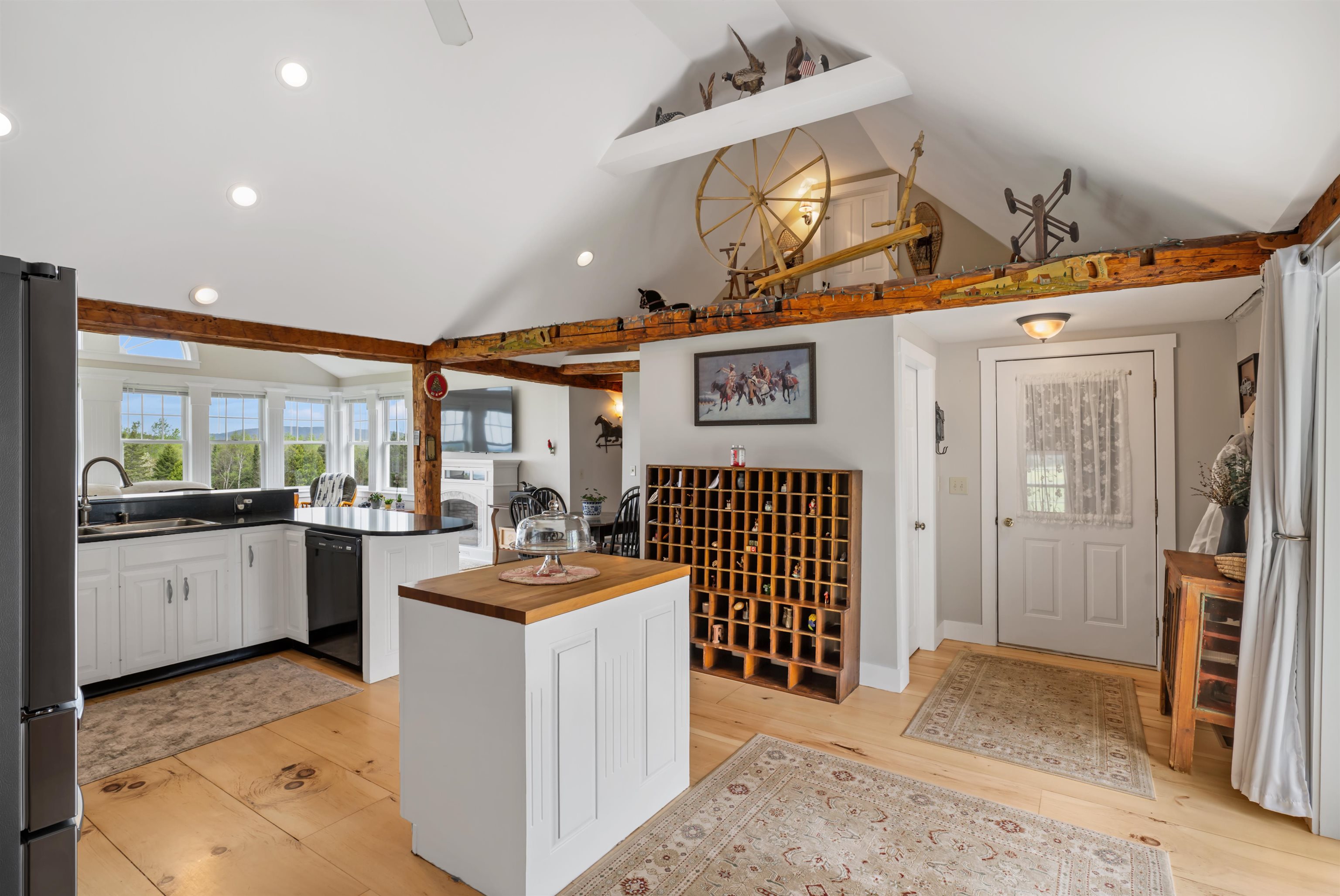 main property photo 15