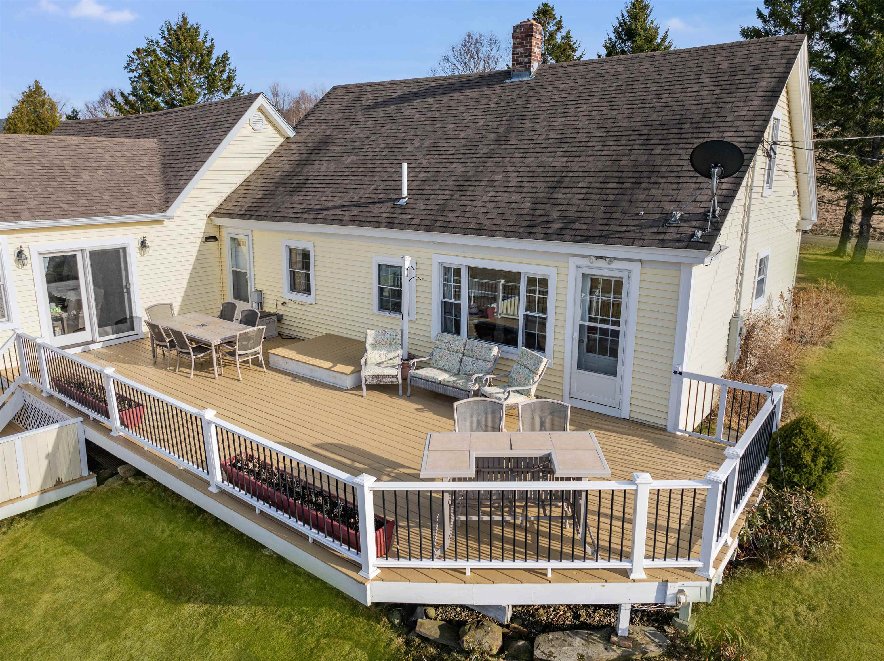 main property photo 48
