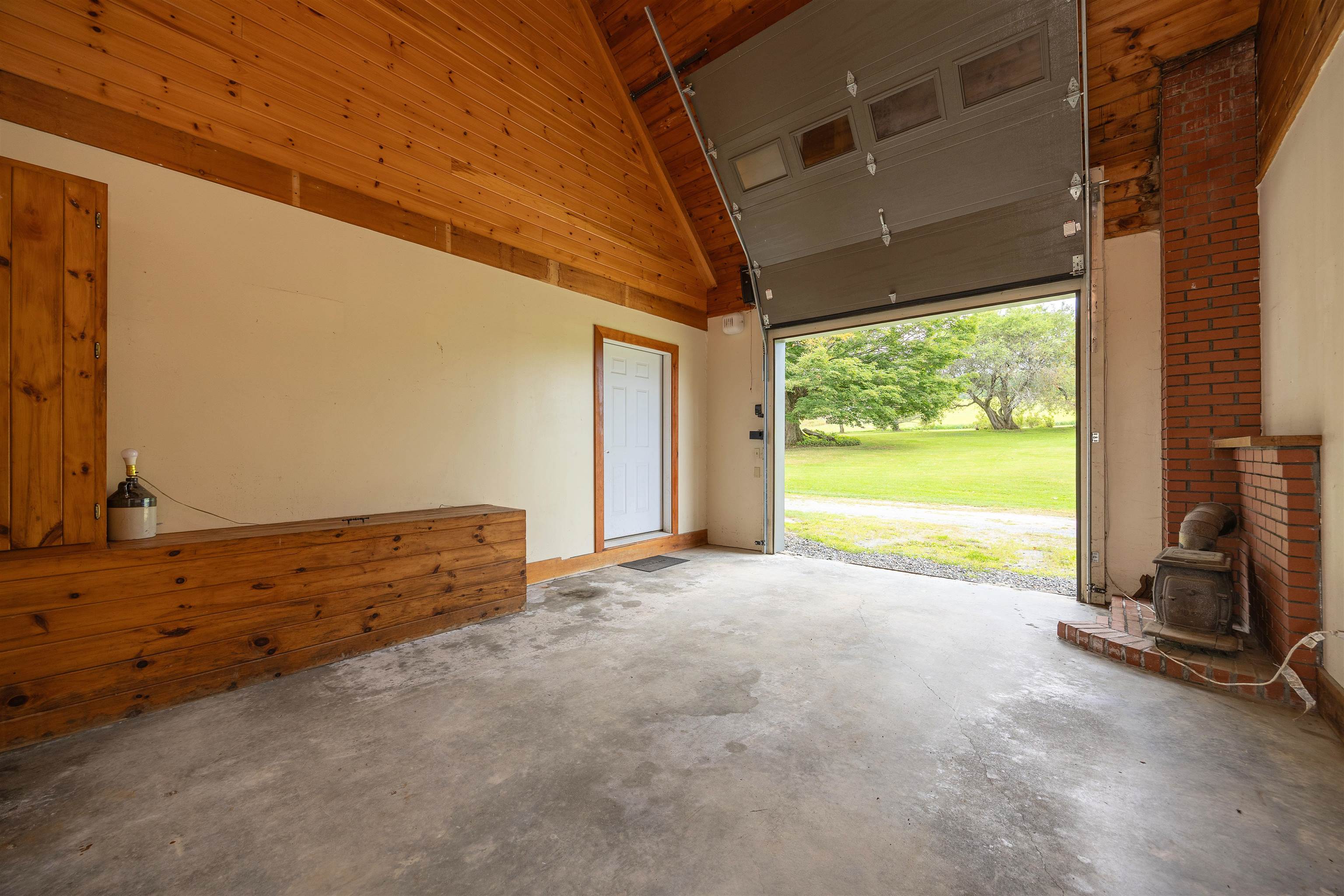 main property photo 48
