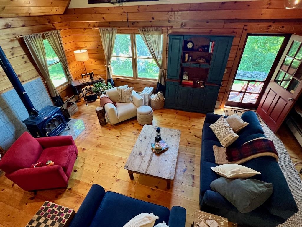 main property photo 25