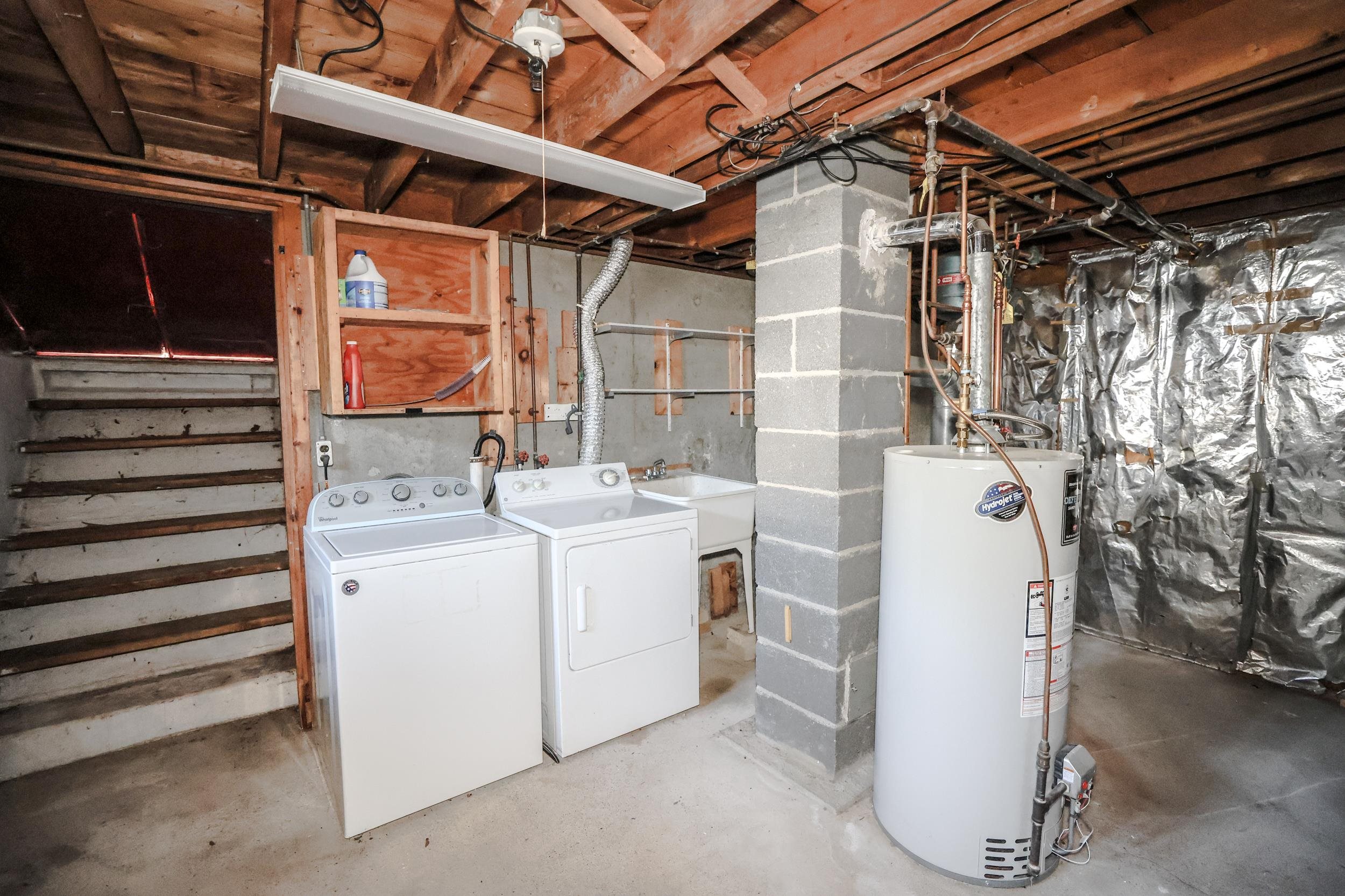 main property photo 18