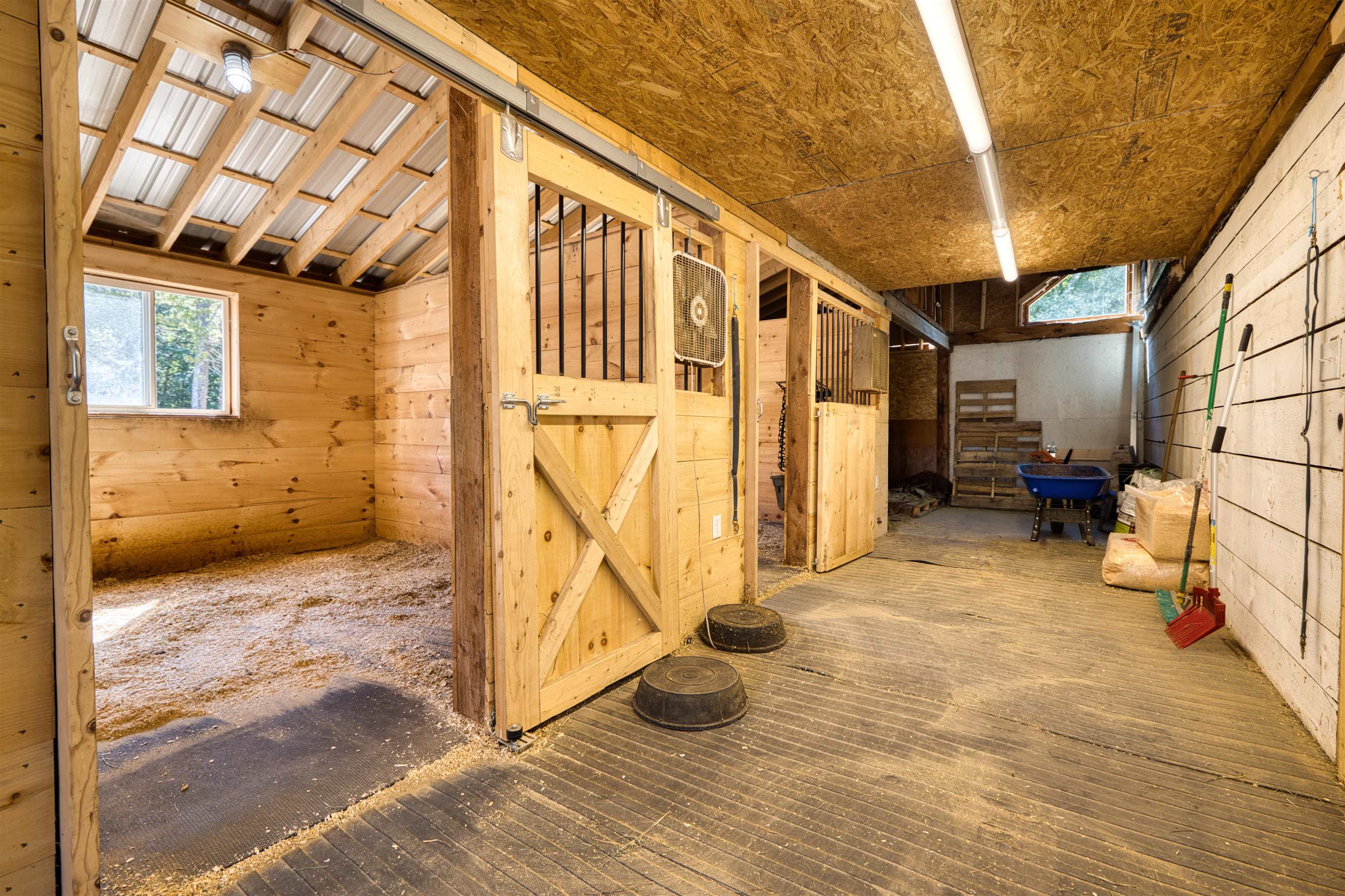 main property photo 50