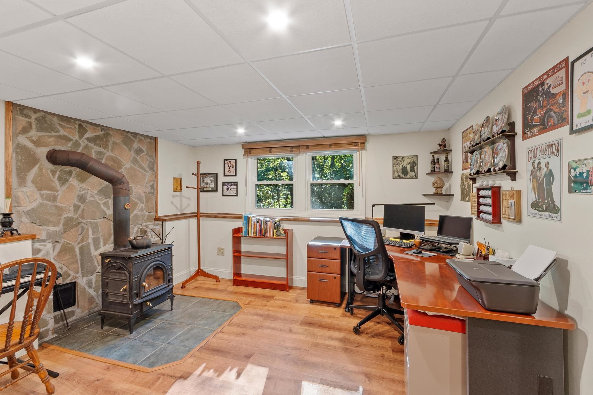 main property photo 19