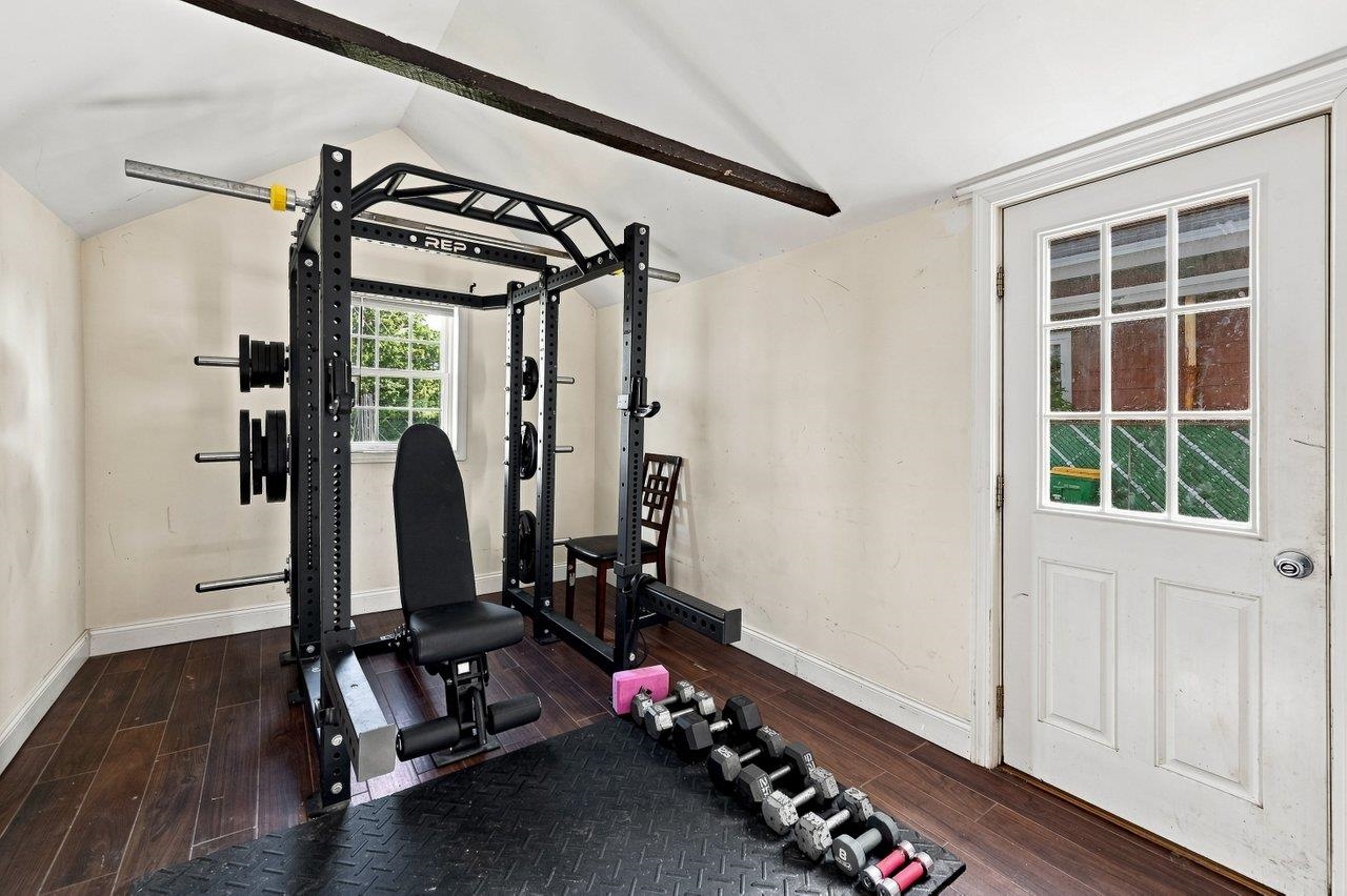 main property photo 18