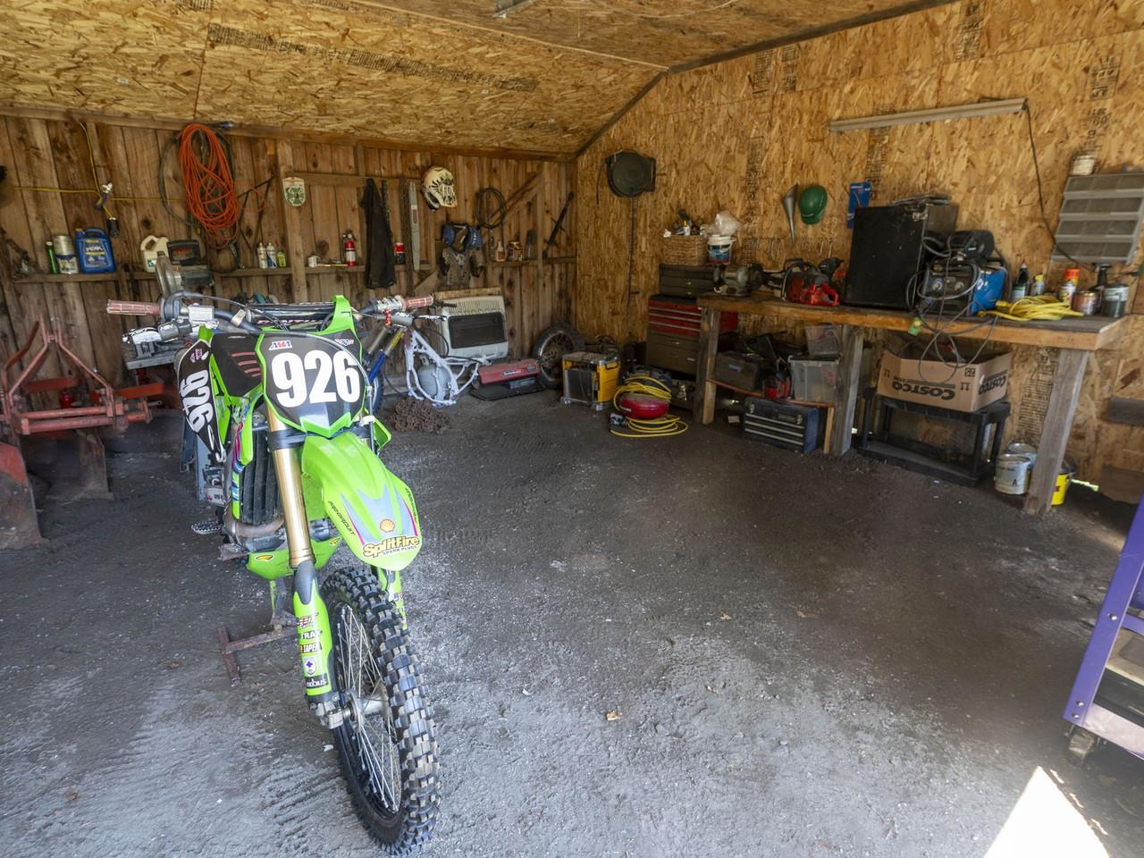 main property photo 50