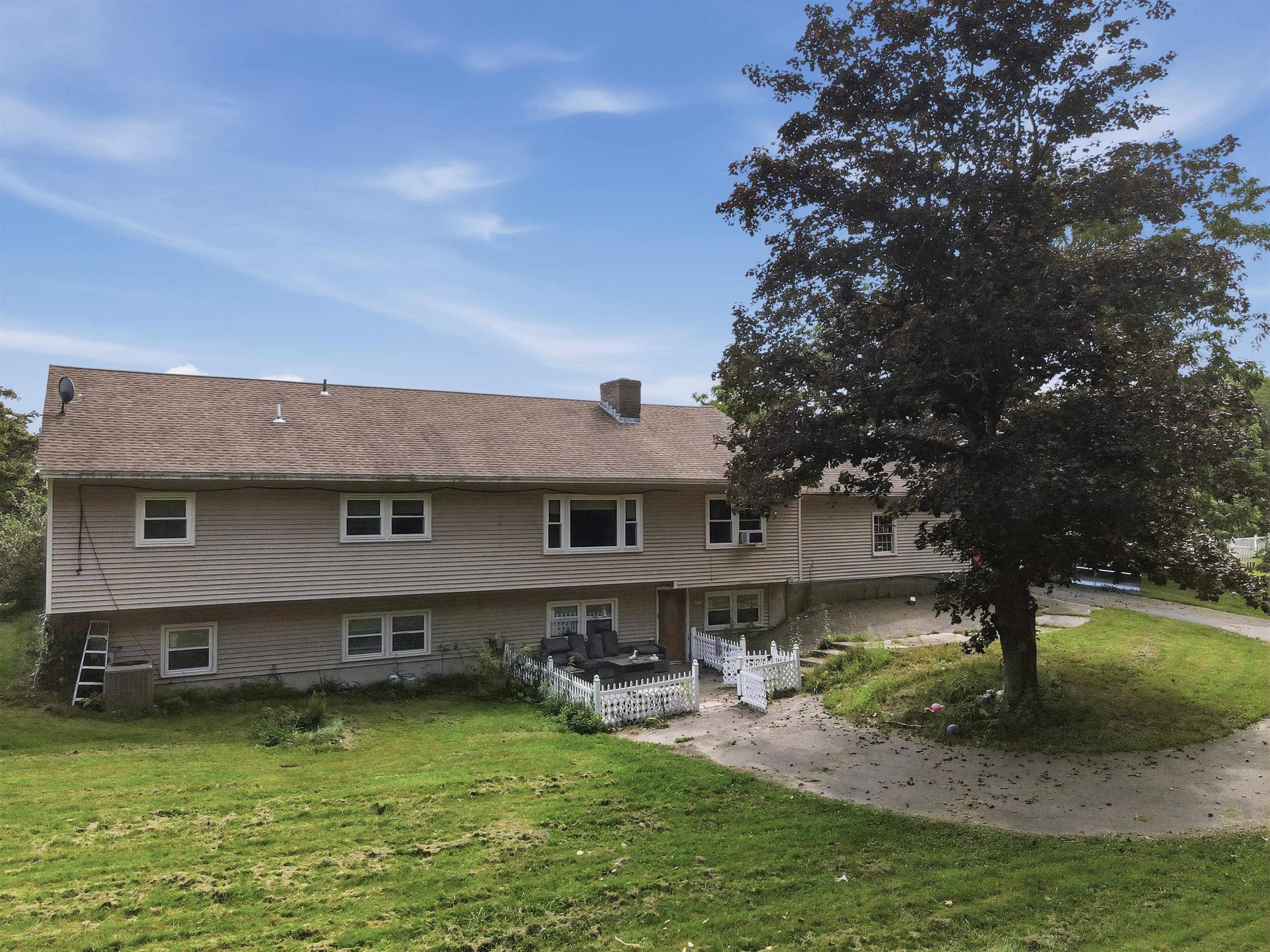 main property photo 44