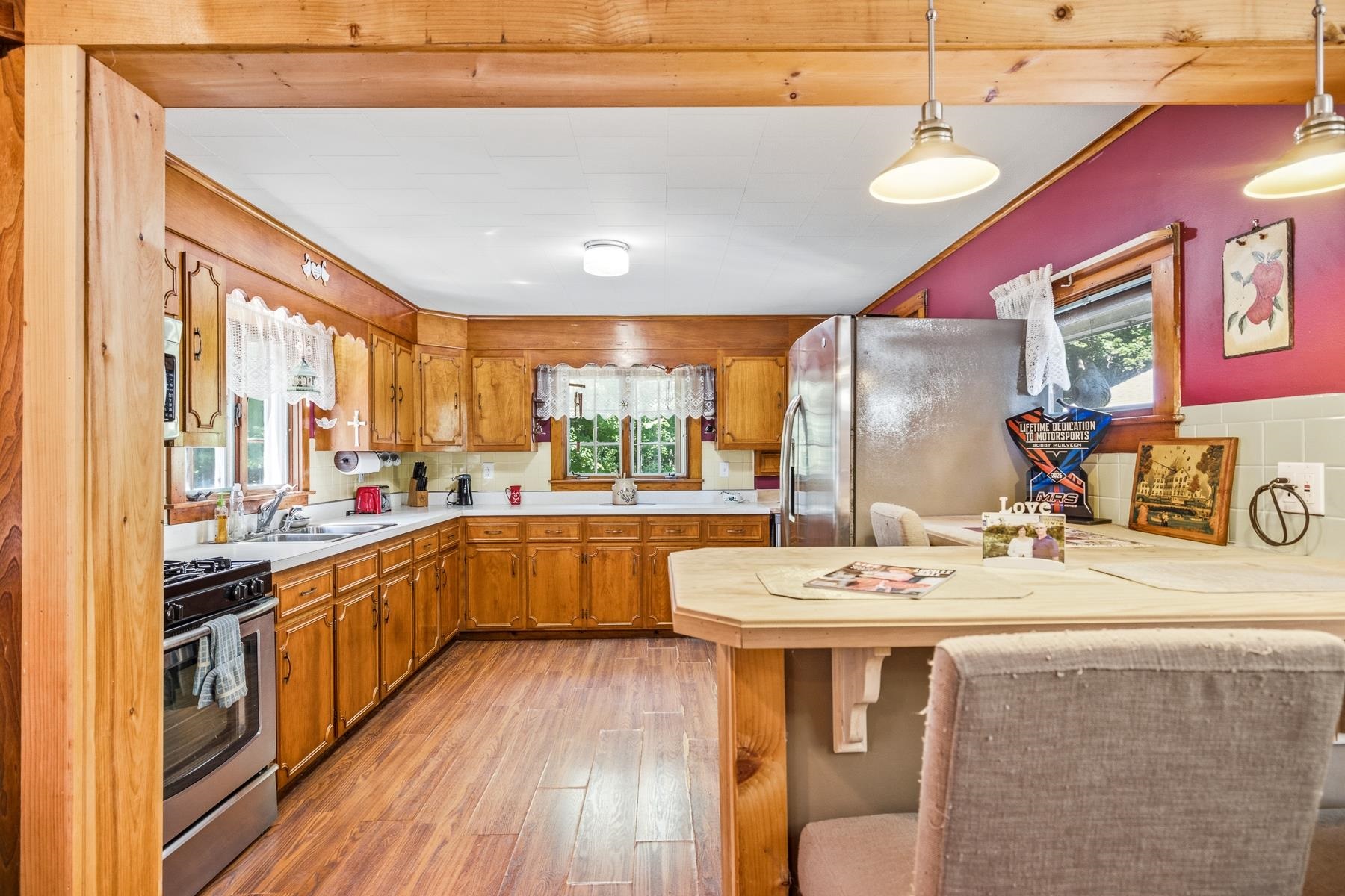 main property photo 6