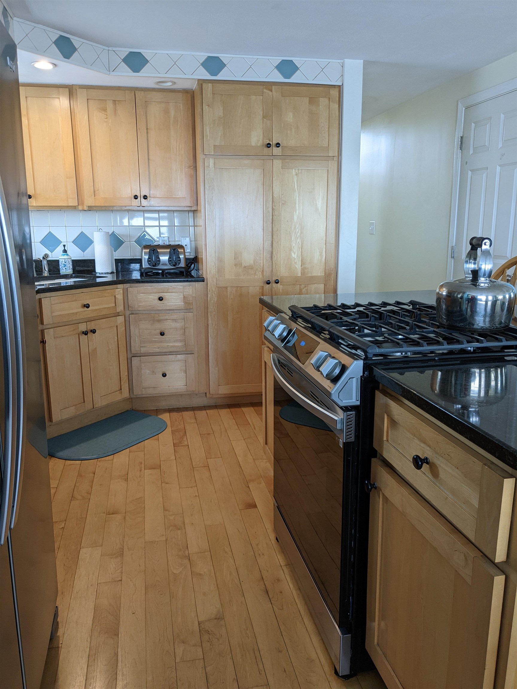 main property photo 5