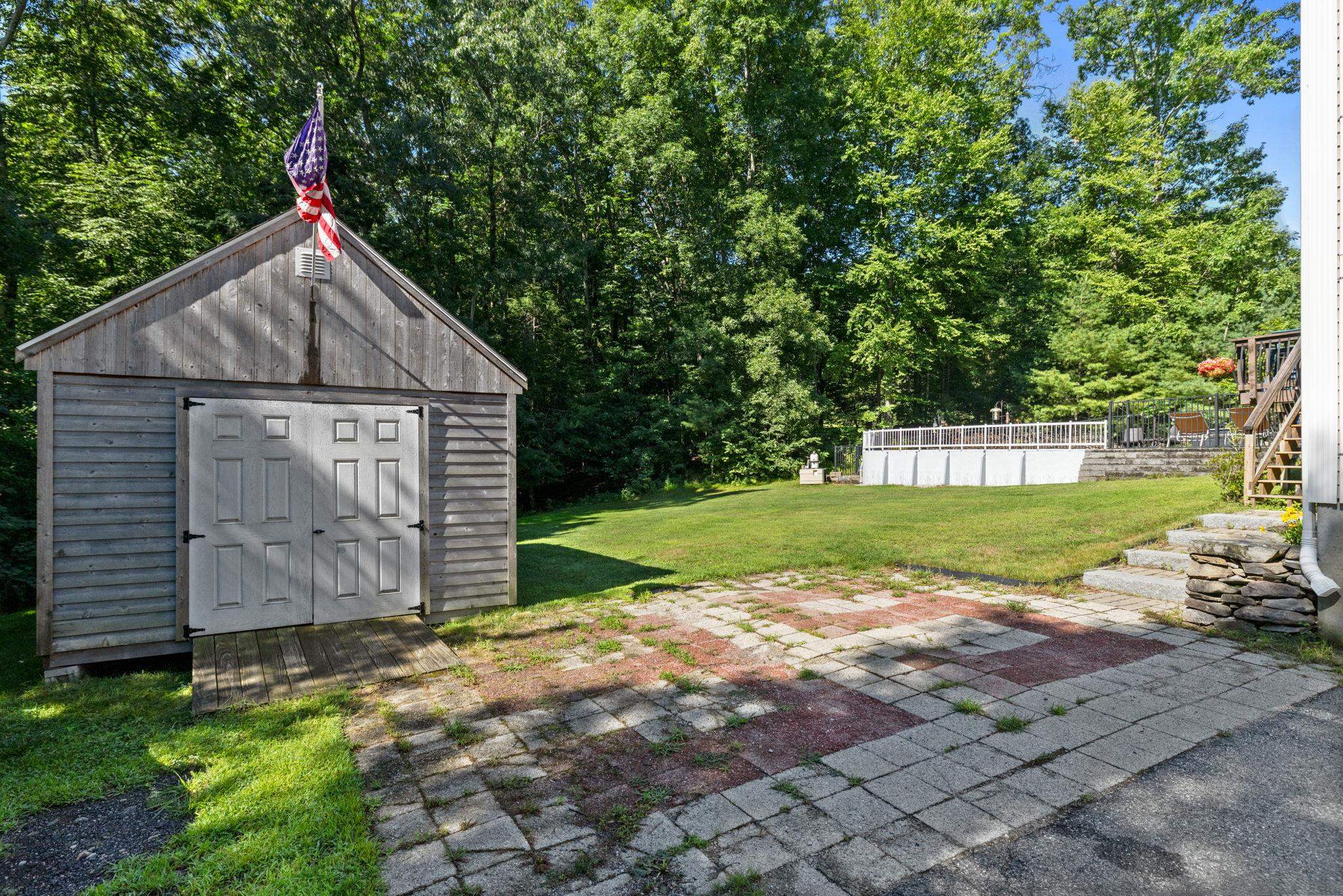 main property photo 27