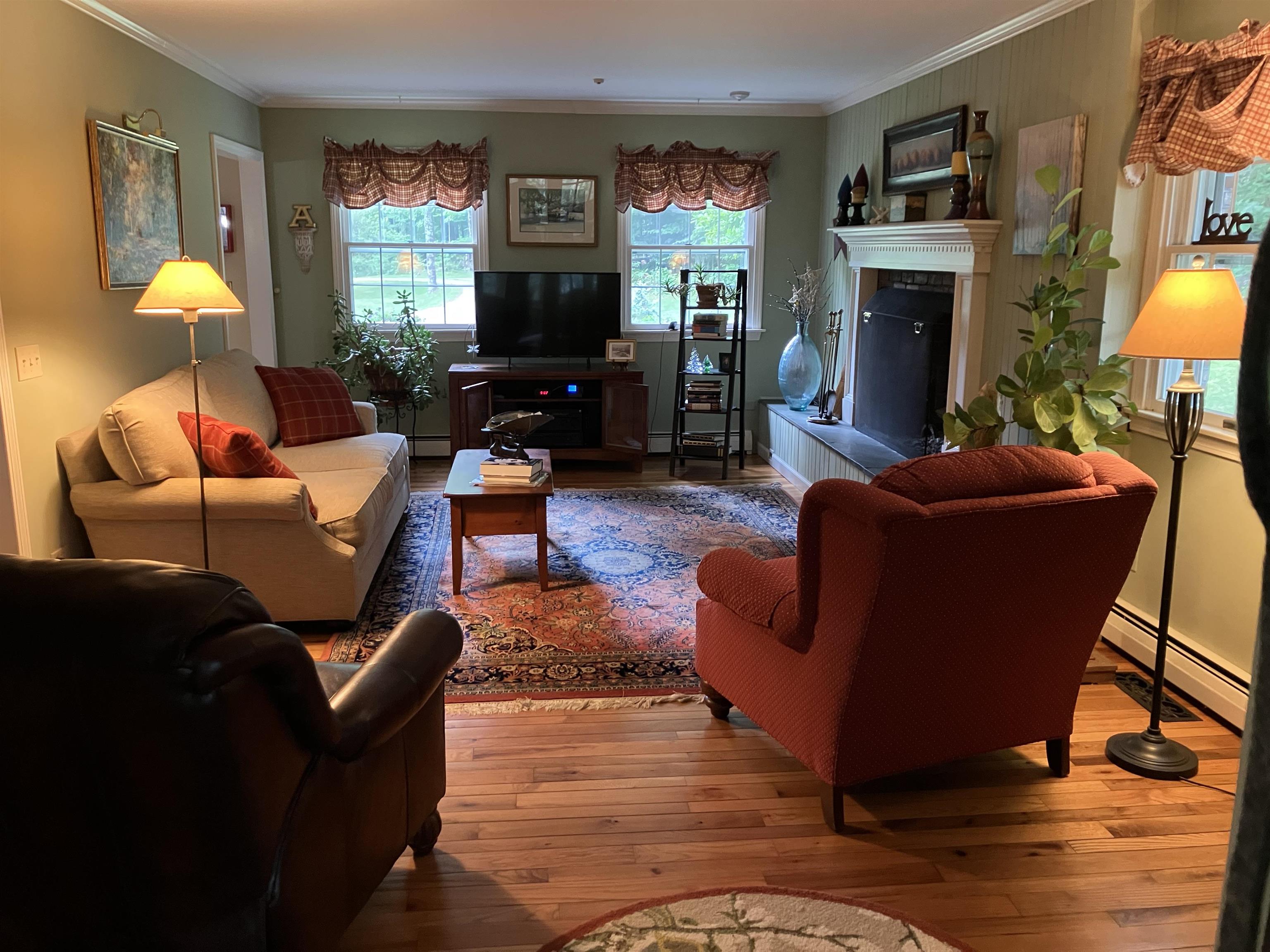 main property photo 6
