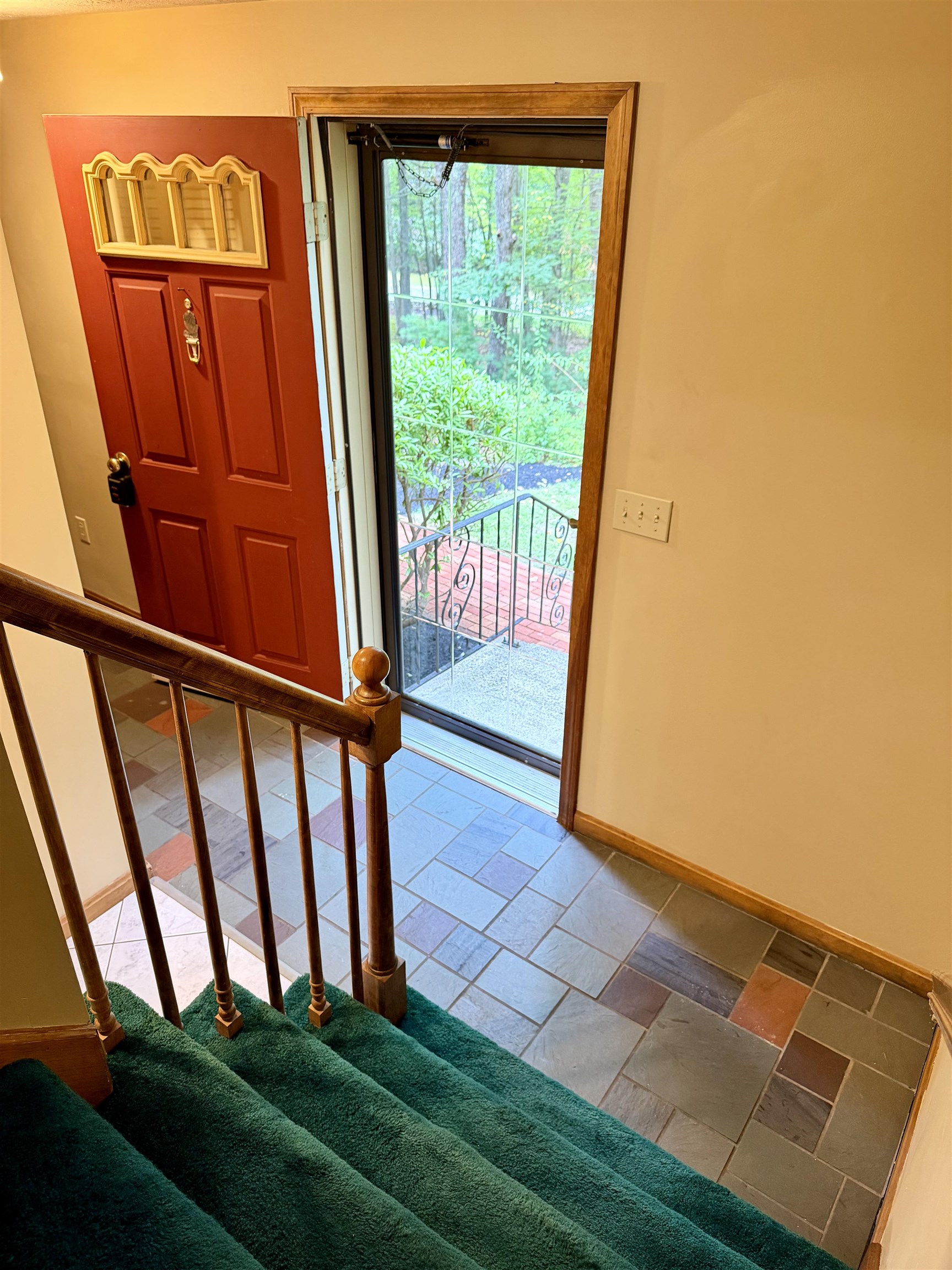 main property photo 34