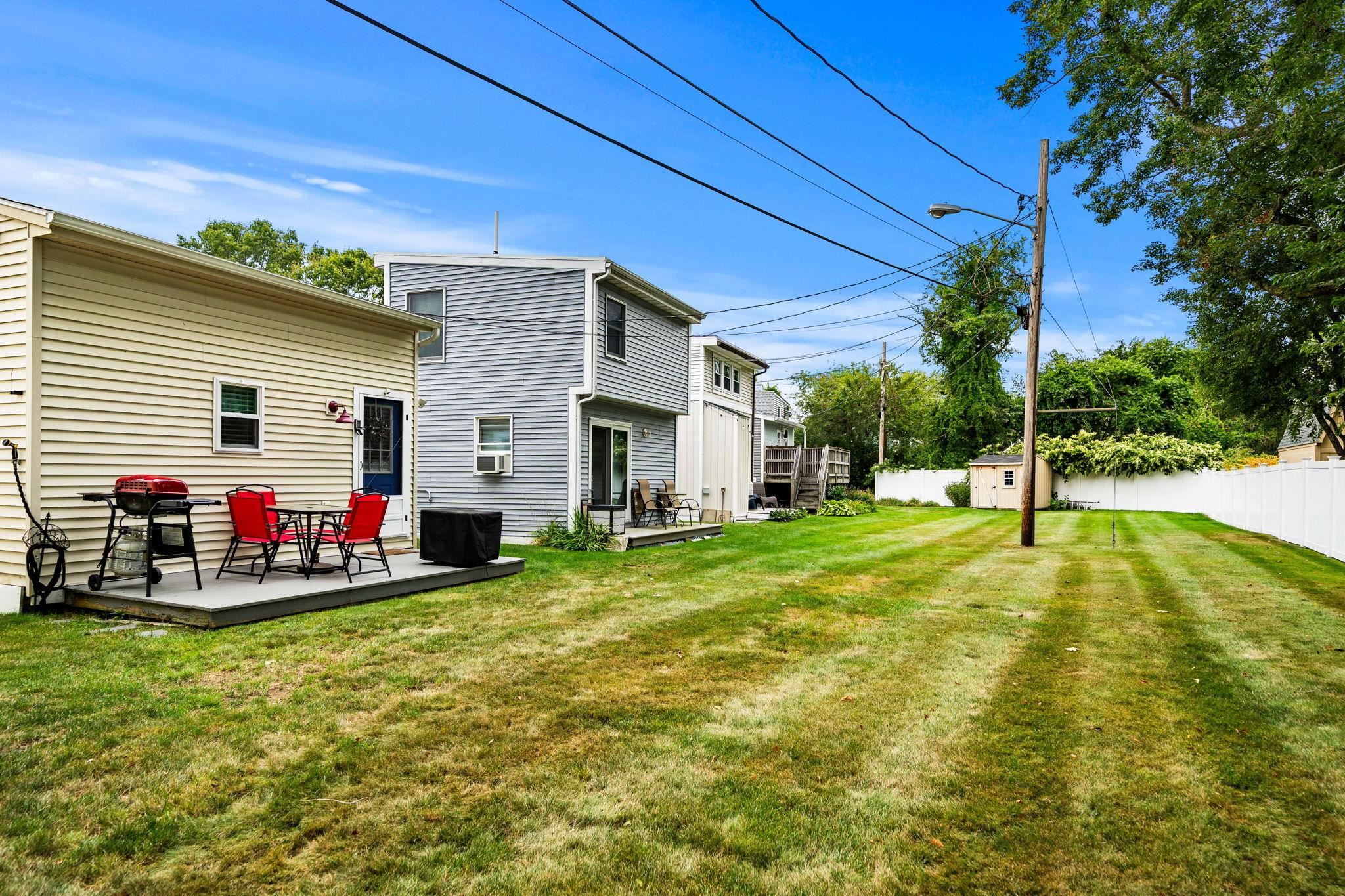 main property photo 16