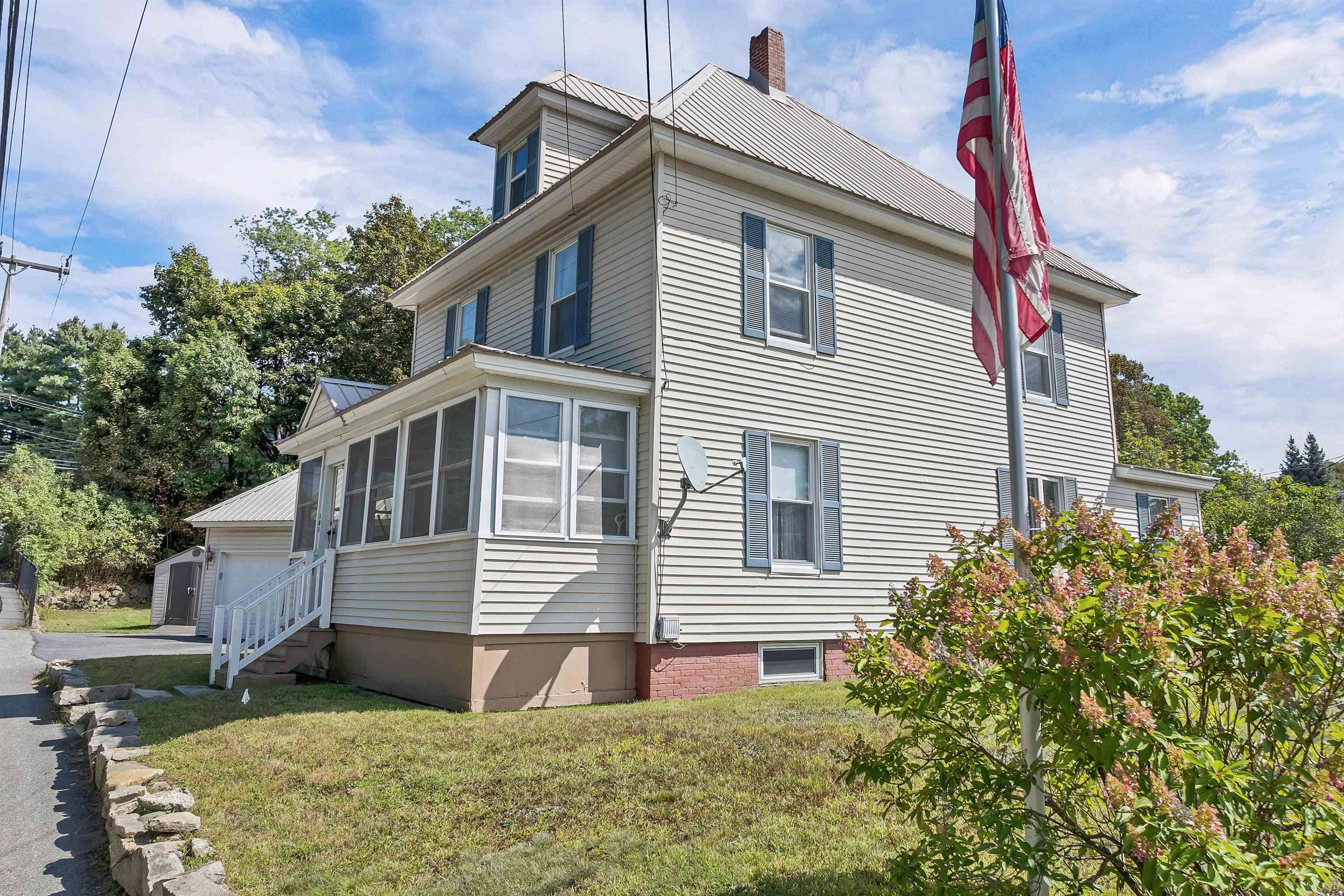 main property photo 23