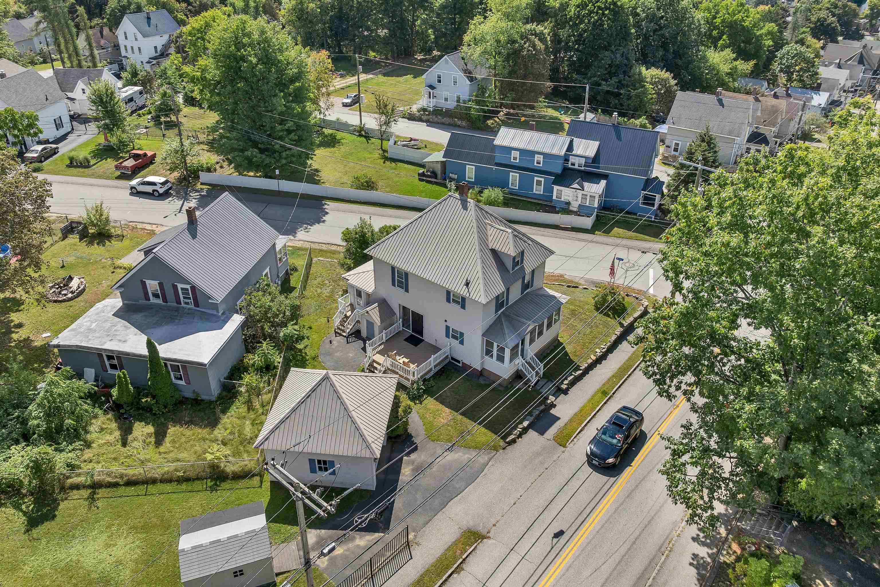 main property photo 33
