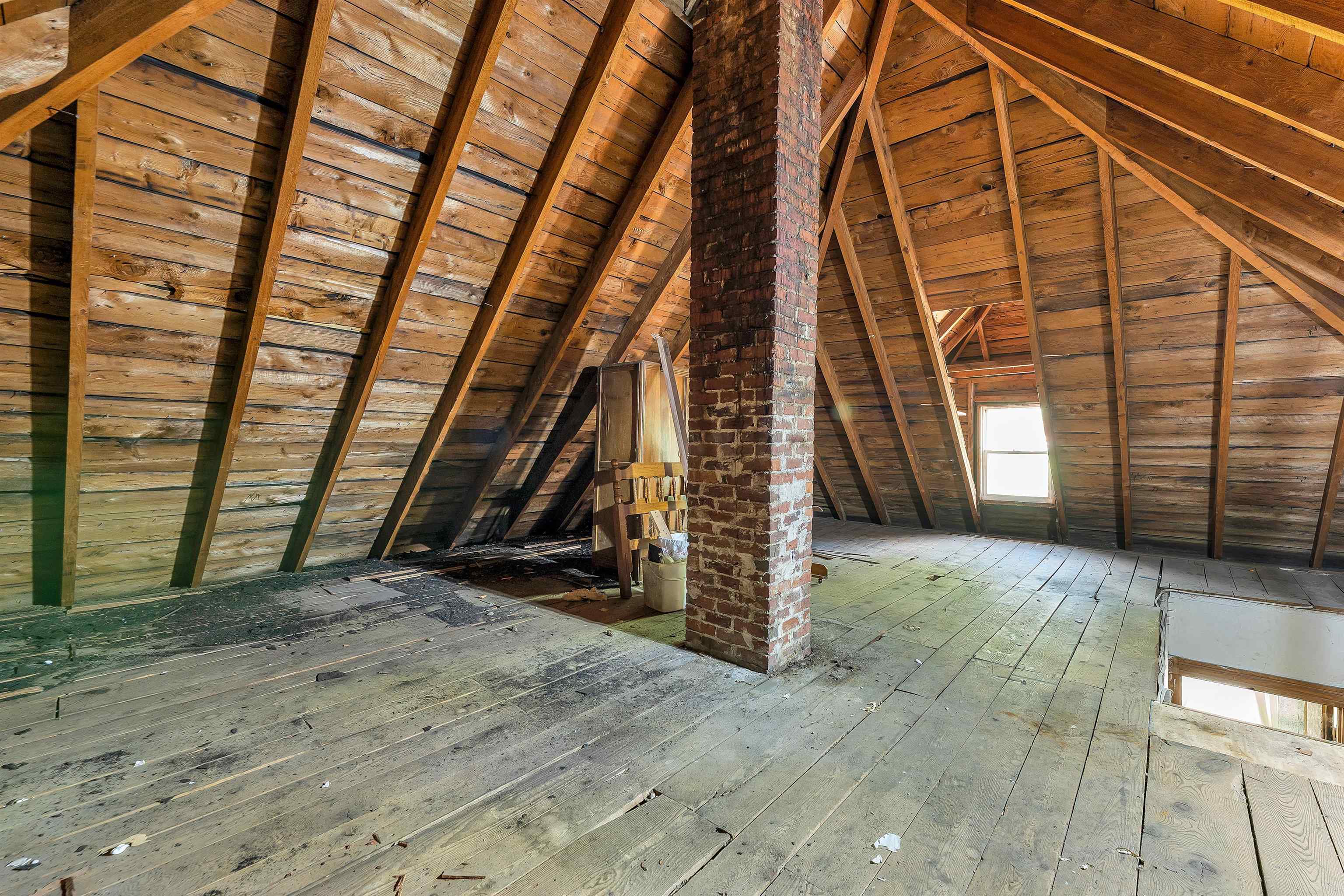 main property photo 58