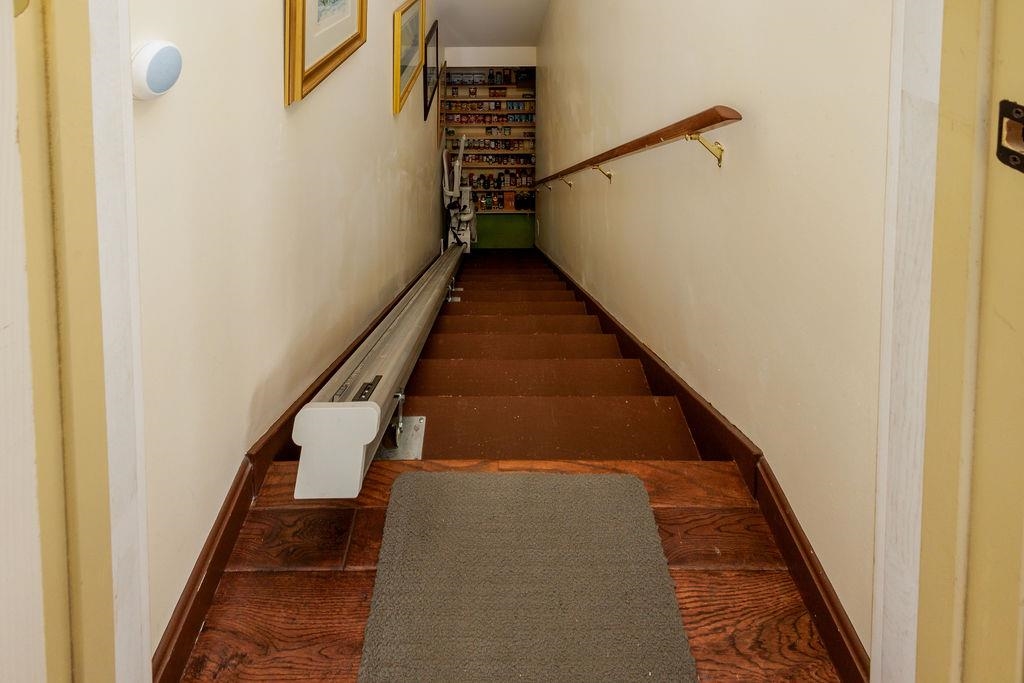 main property photo 33