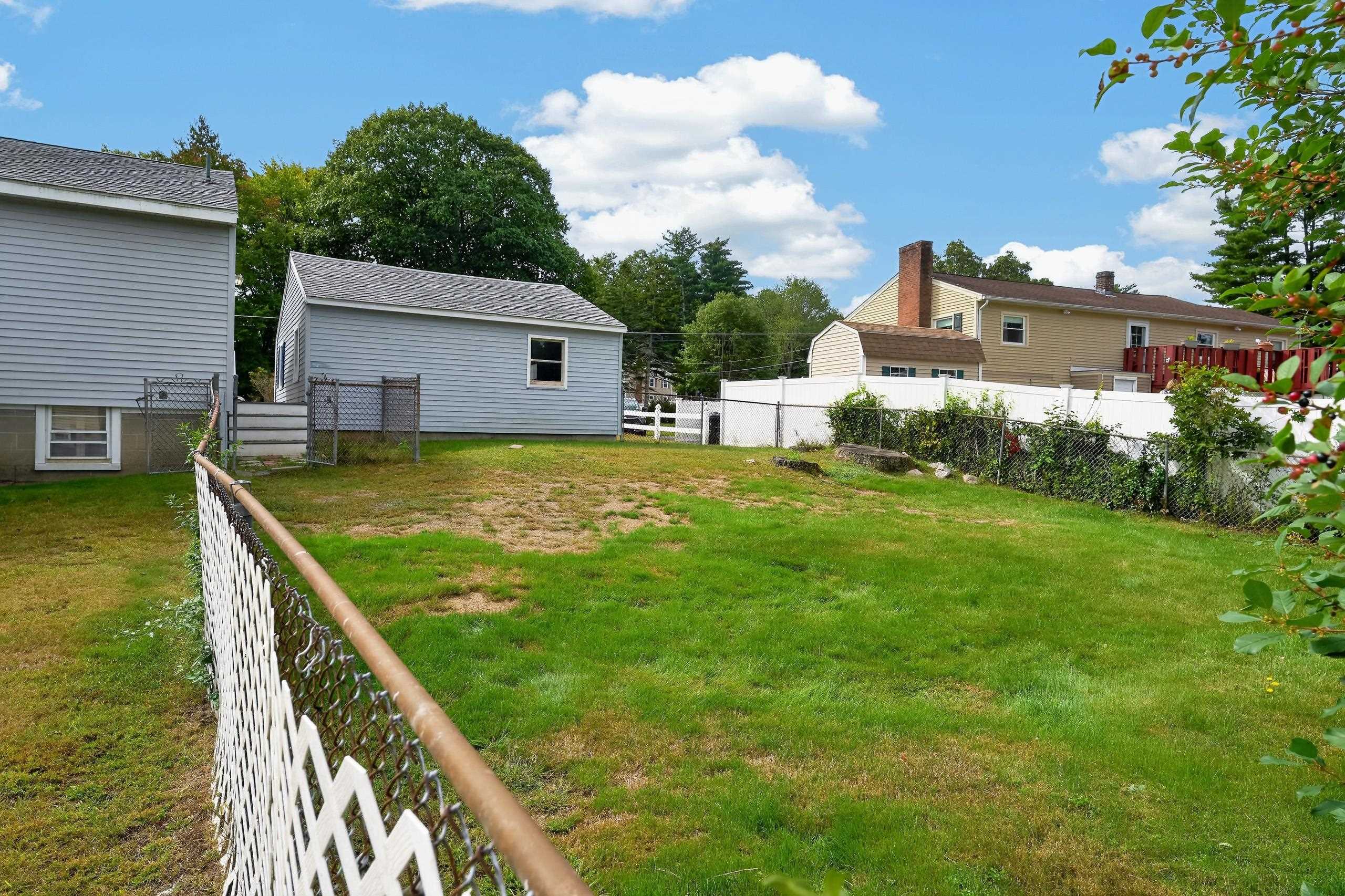 main property photo 42