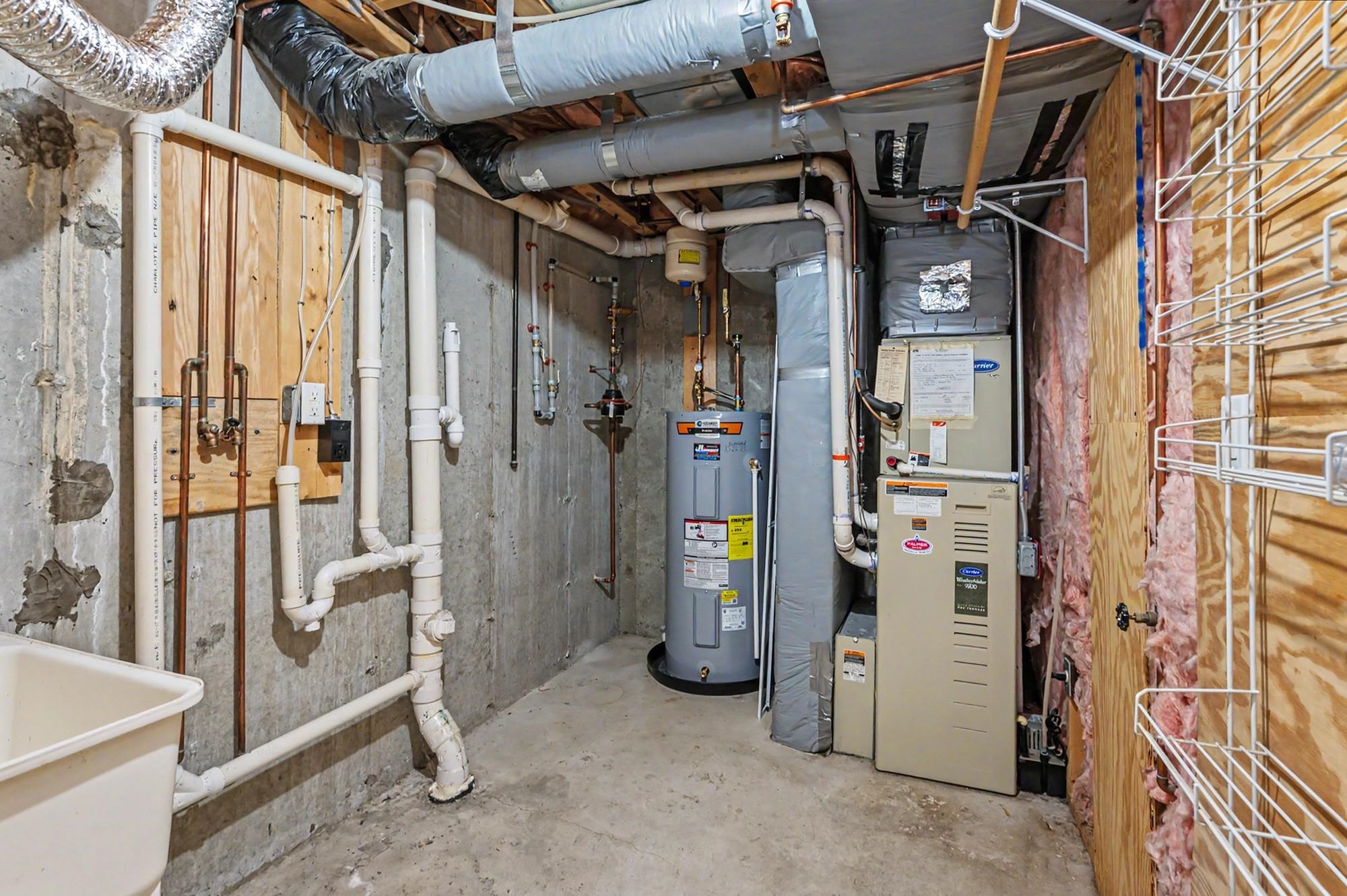 main property photo 16
