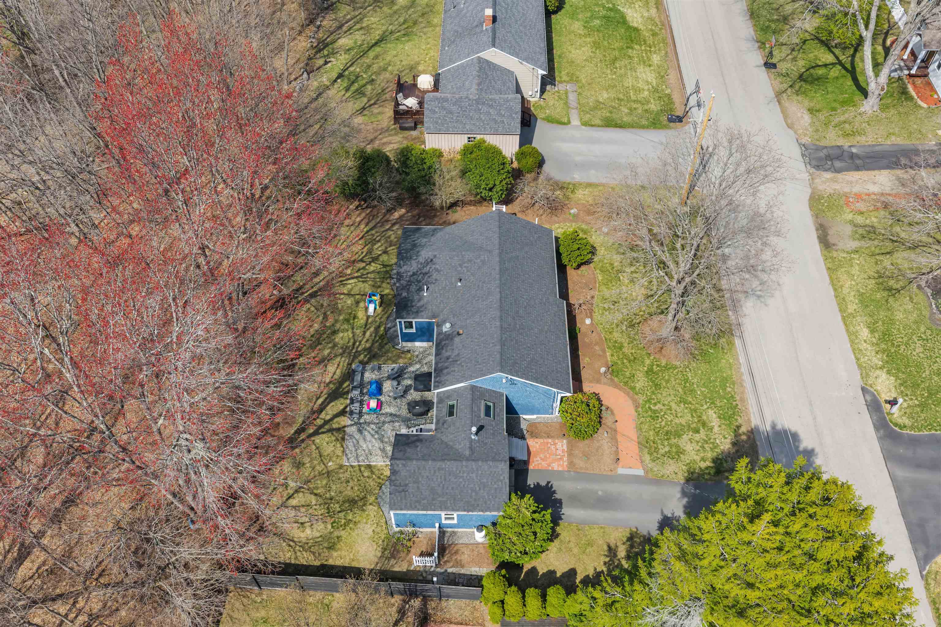 main property photo 46