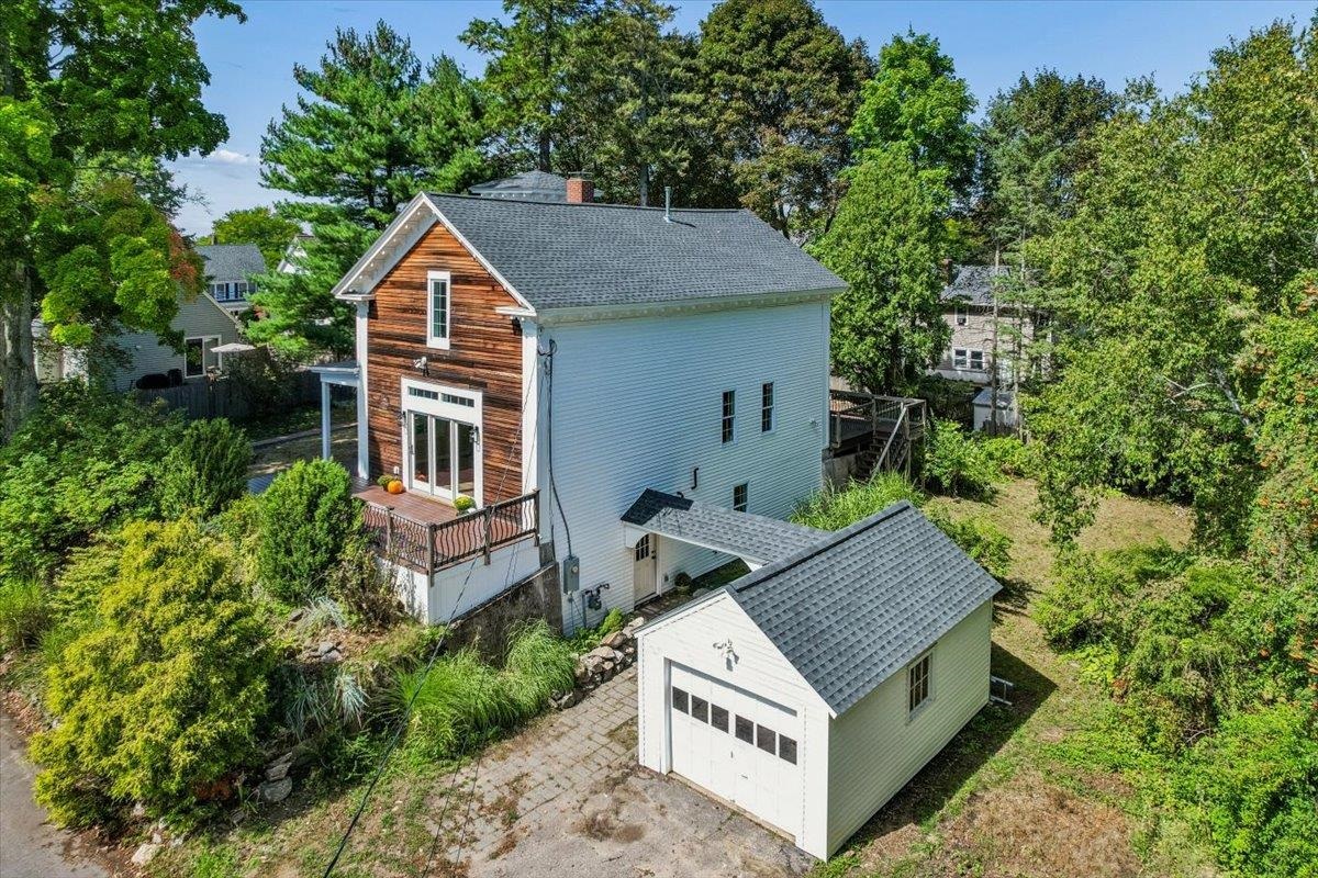 main property photo 5