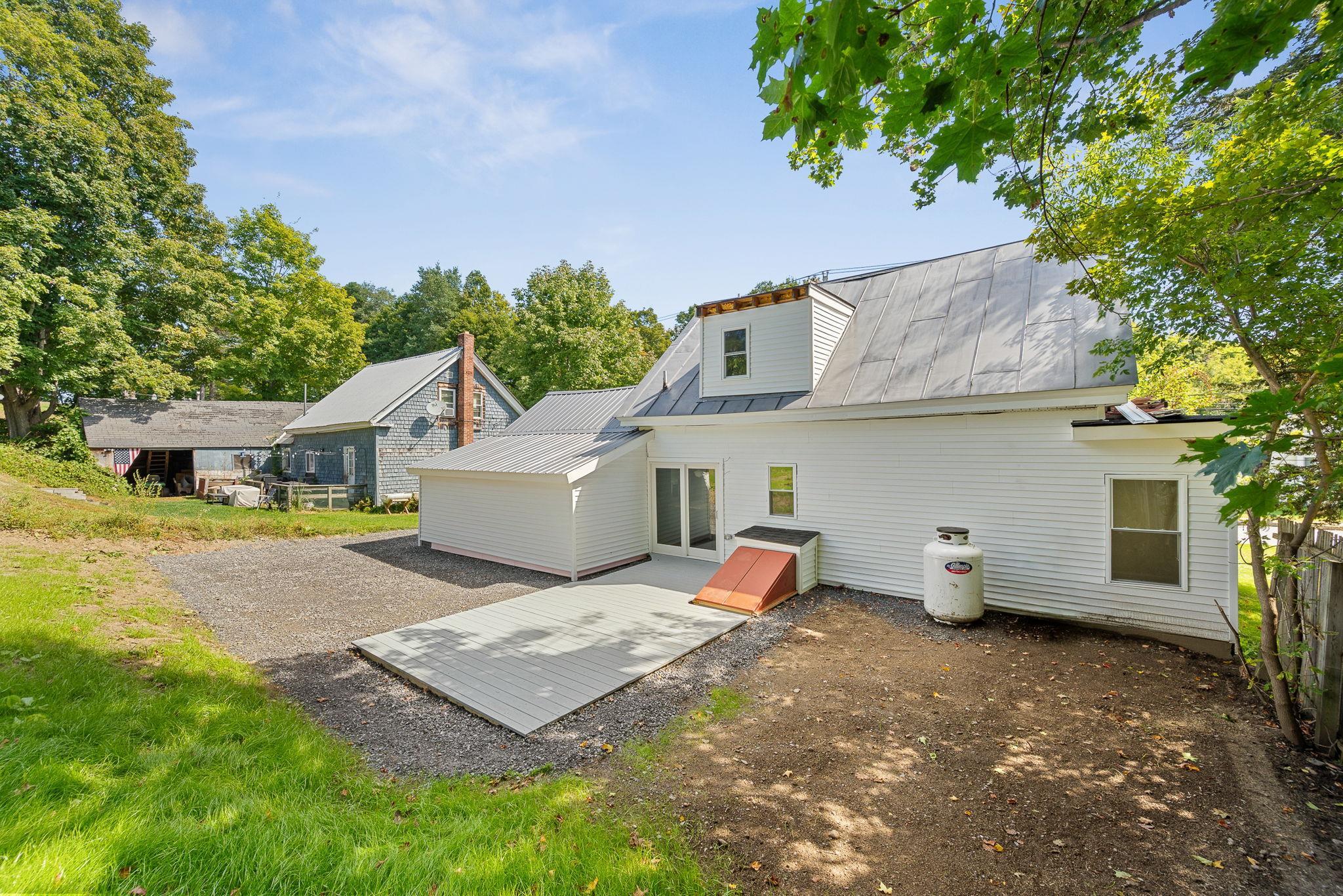 main property photo 42