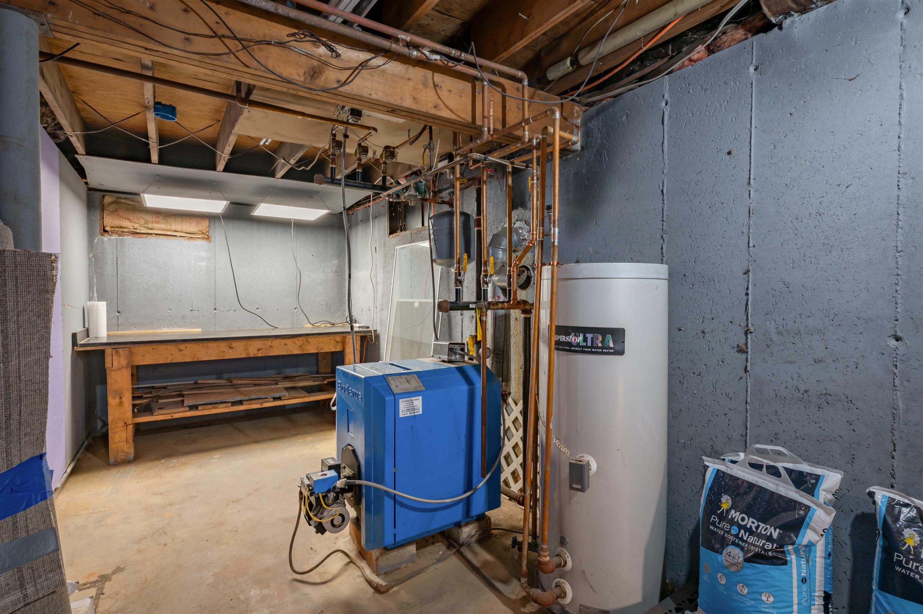 main property photo 32
