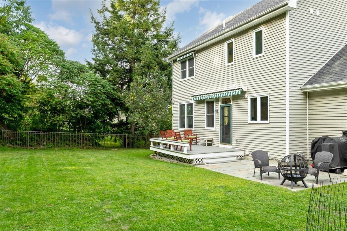main property photo 43