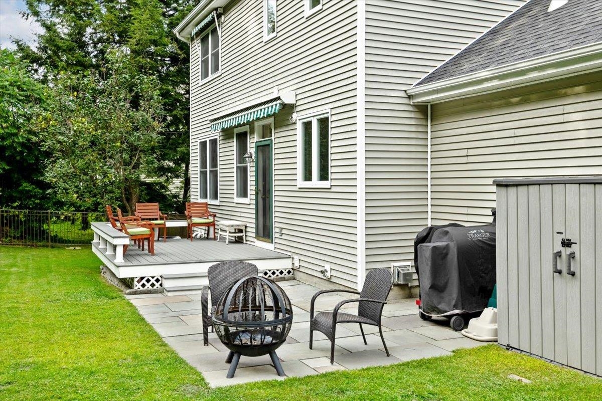 main property photo 44